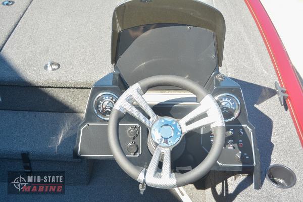 2024 Lowe Stinger 195 Bass boat dashboard and steering wheel.