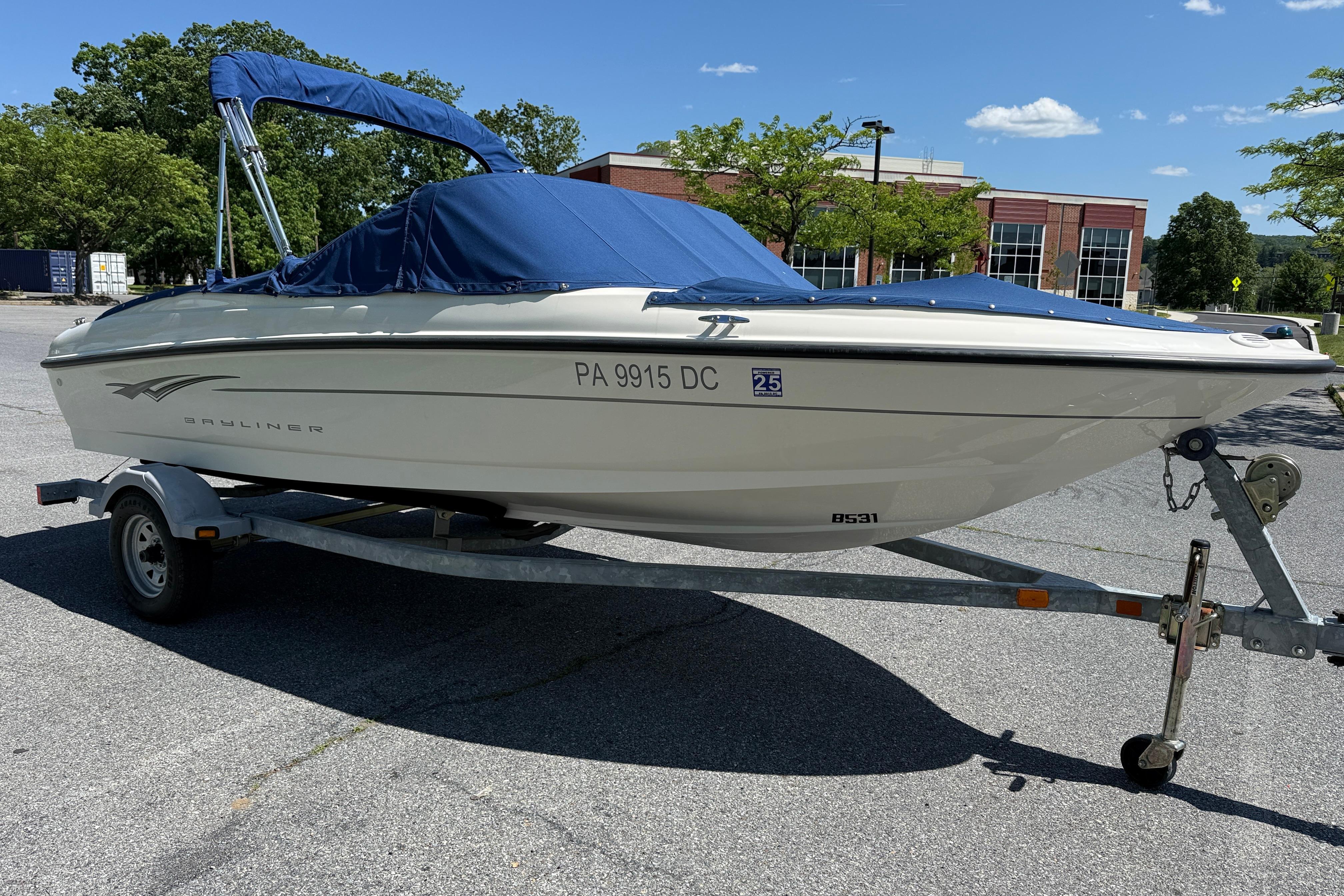 2009 Bayliner 175