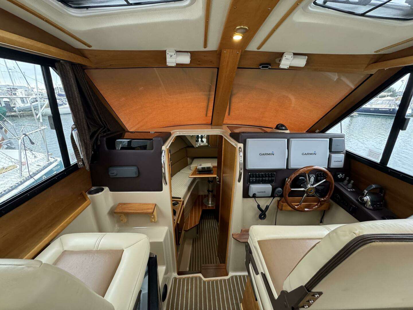 2014 Cutwater 28 - Image 10