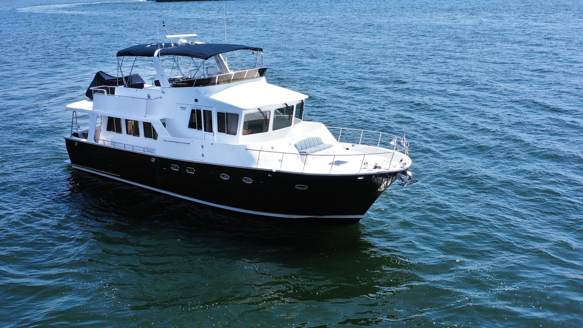 2003 Jefferson 57 Pilothouse - Image 5