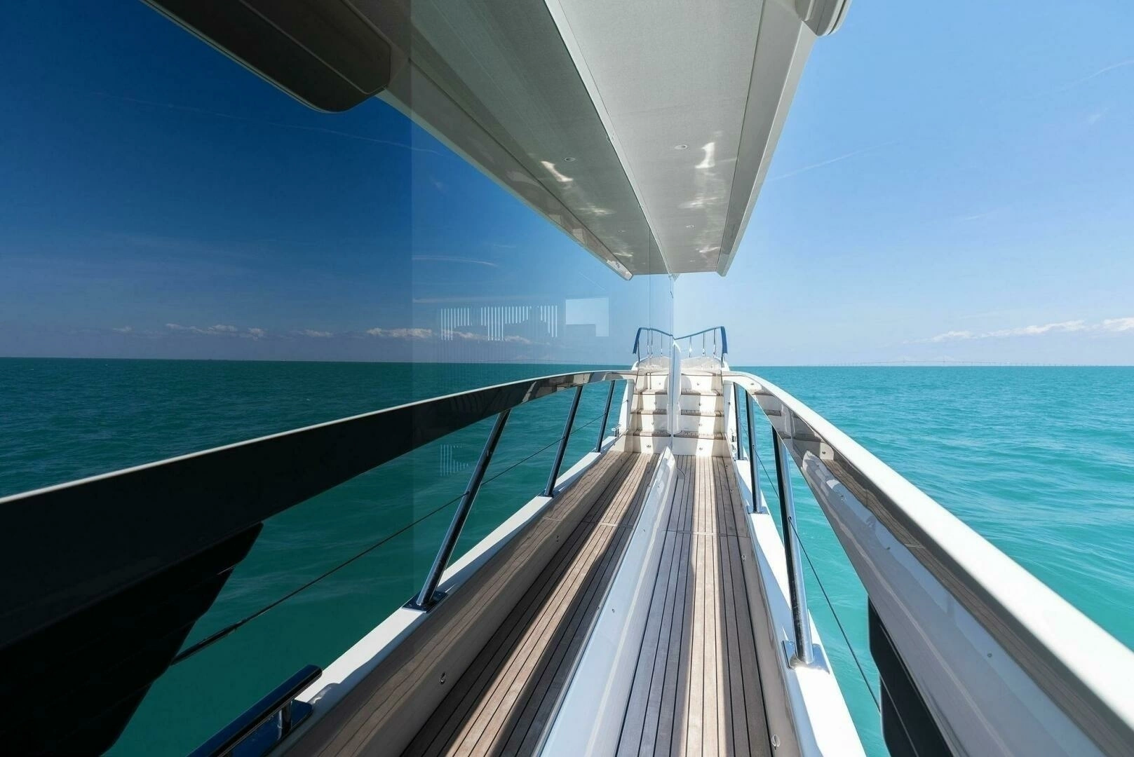 2026 Absolute 70 Navetta - Image 68