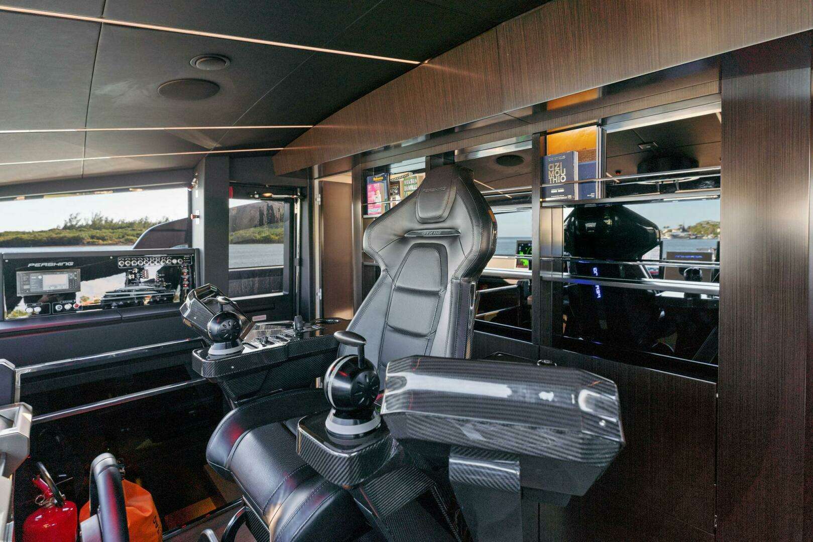 2023 Pershing GTX Motoryacht - Image 70