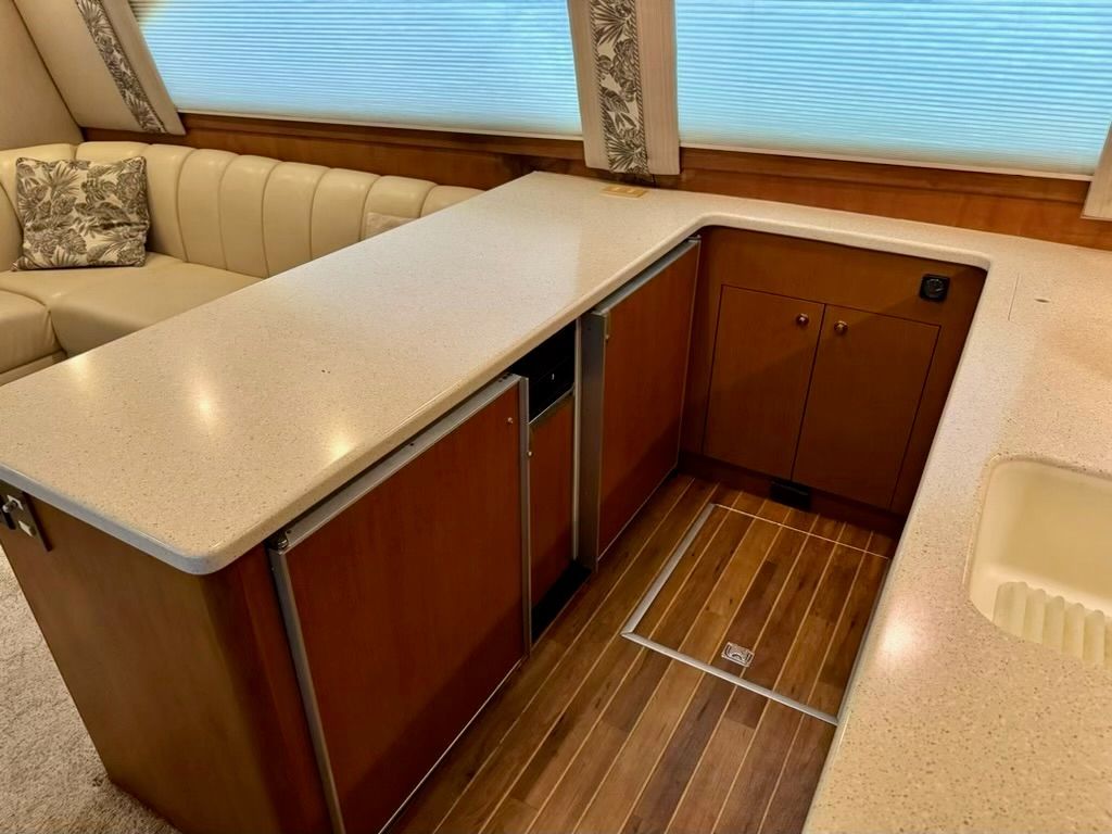 2003 Ocean Yachts 48 Super Sport - 24