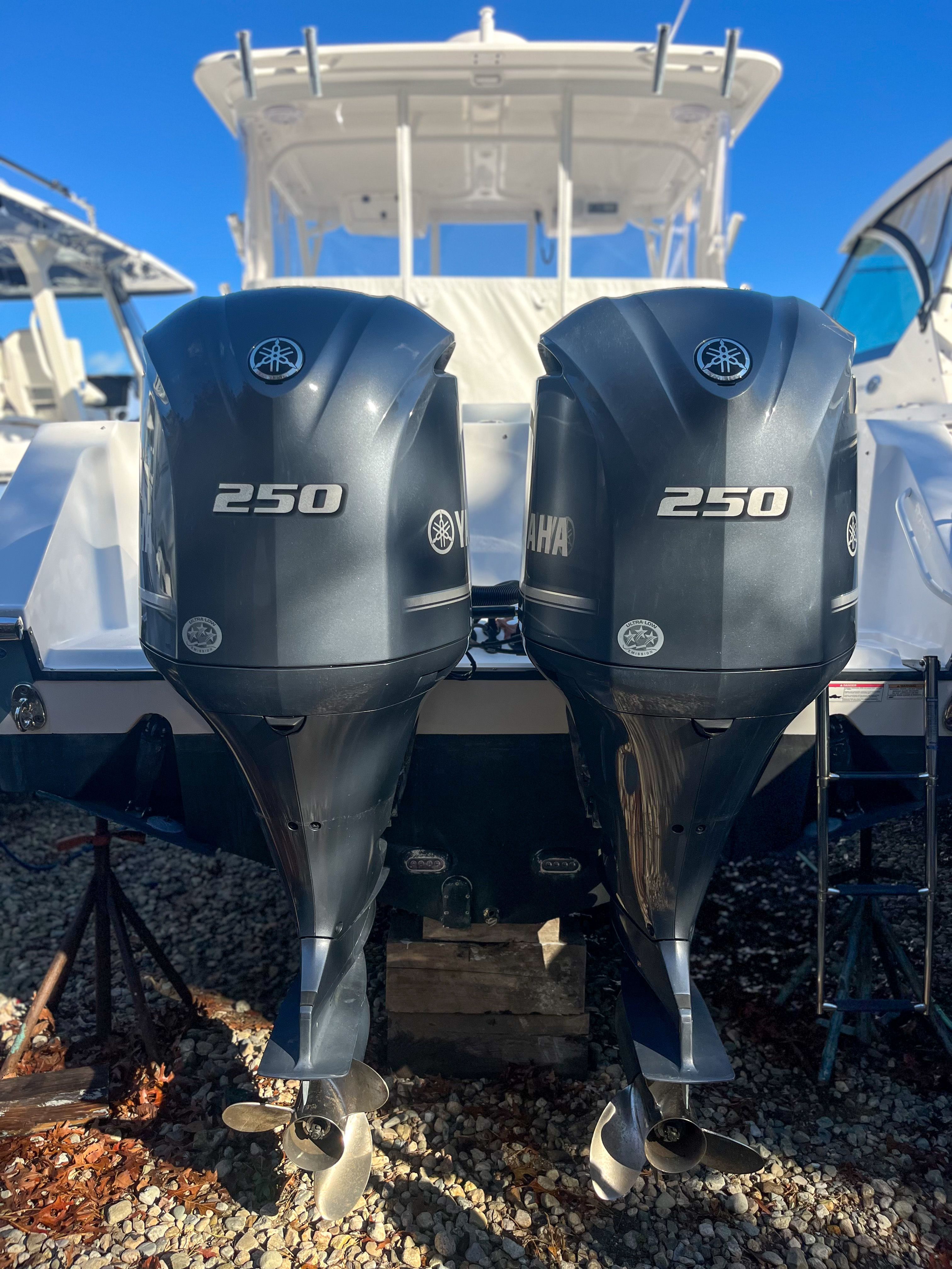 2017 EDGEWATER 280 CX - Image 27