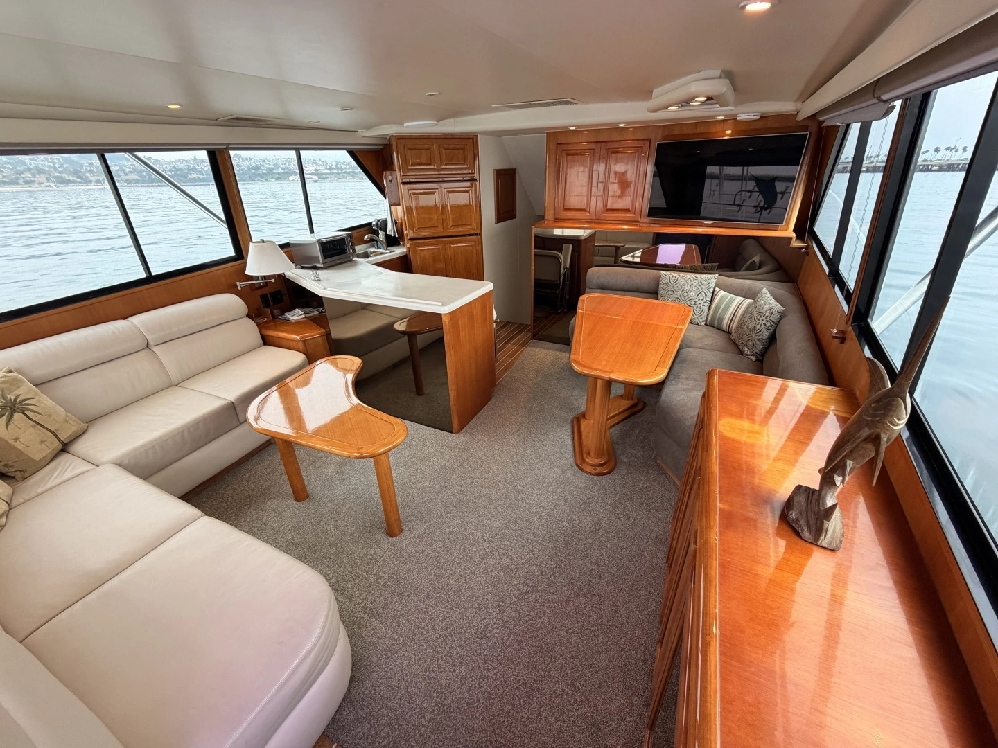 1994 Viking 50 Convertible - Image 5