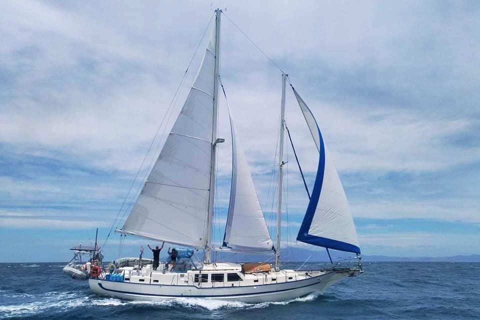 1997 Crealock designed custom built raised cabintop stays'l schooner