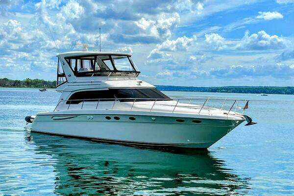1998 Sea Ray 480 Sedan Bridge