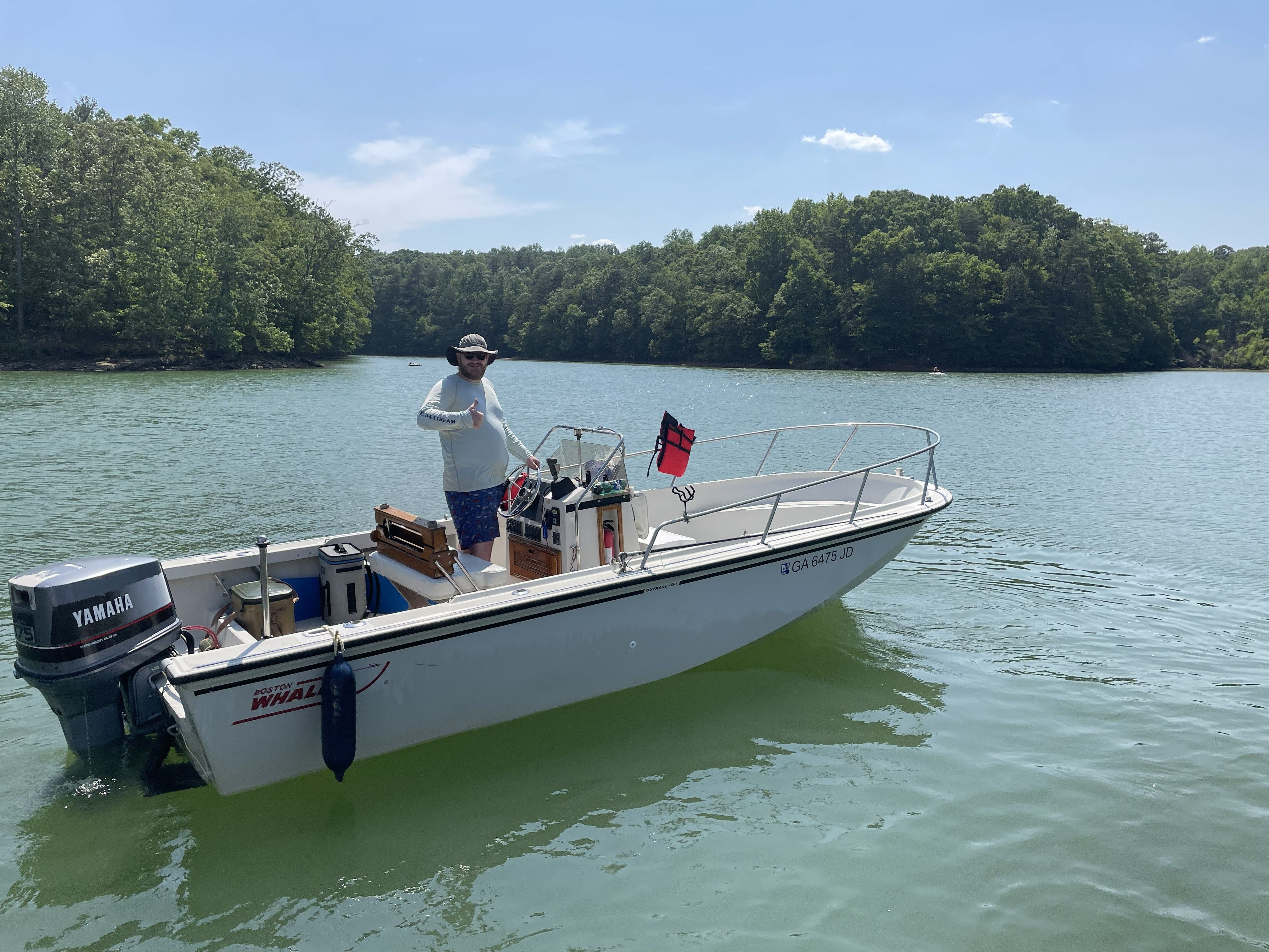 1987 Boston Whaler outrage v20 - 13