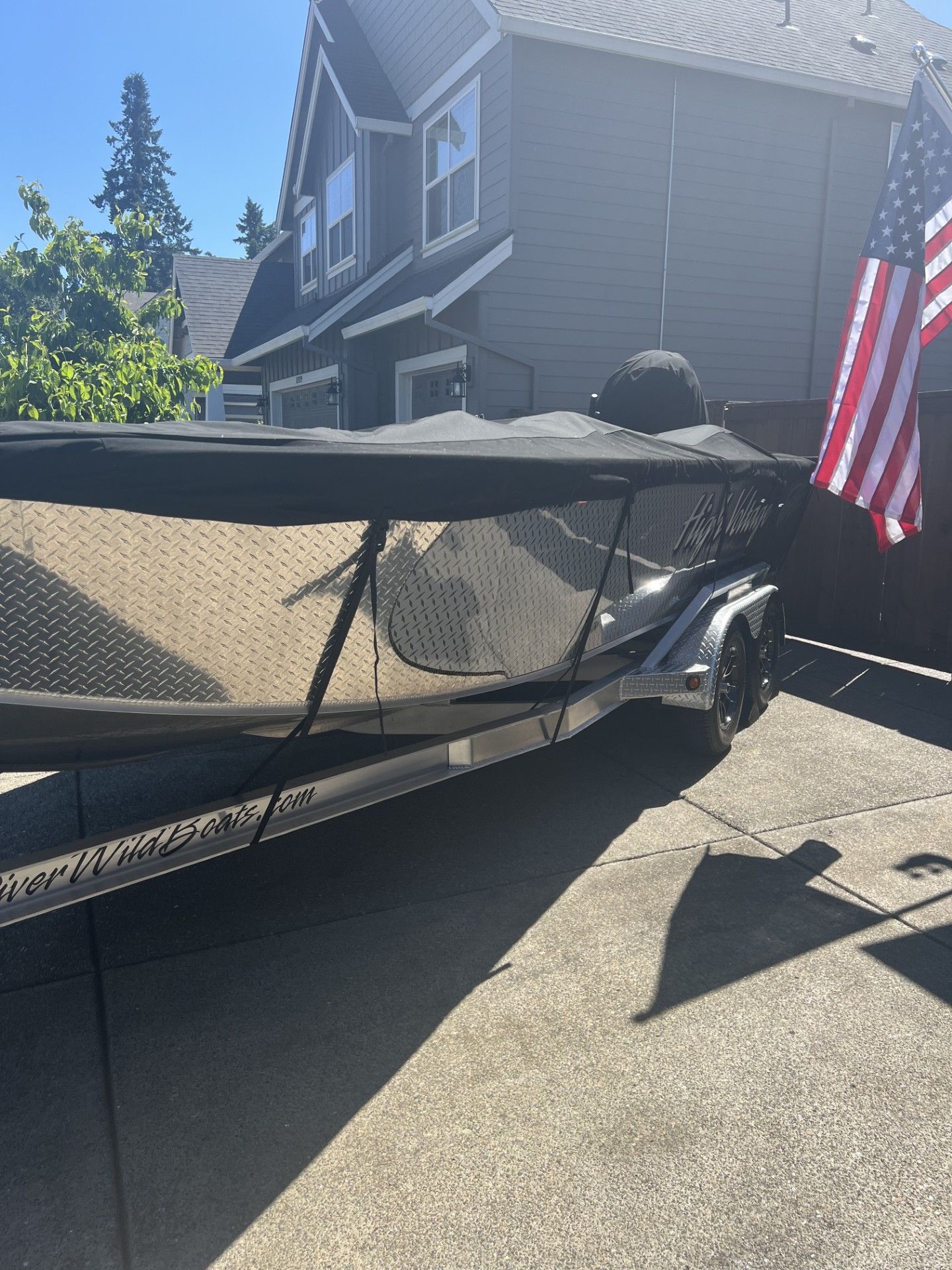 2018 Custom River Master - 2