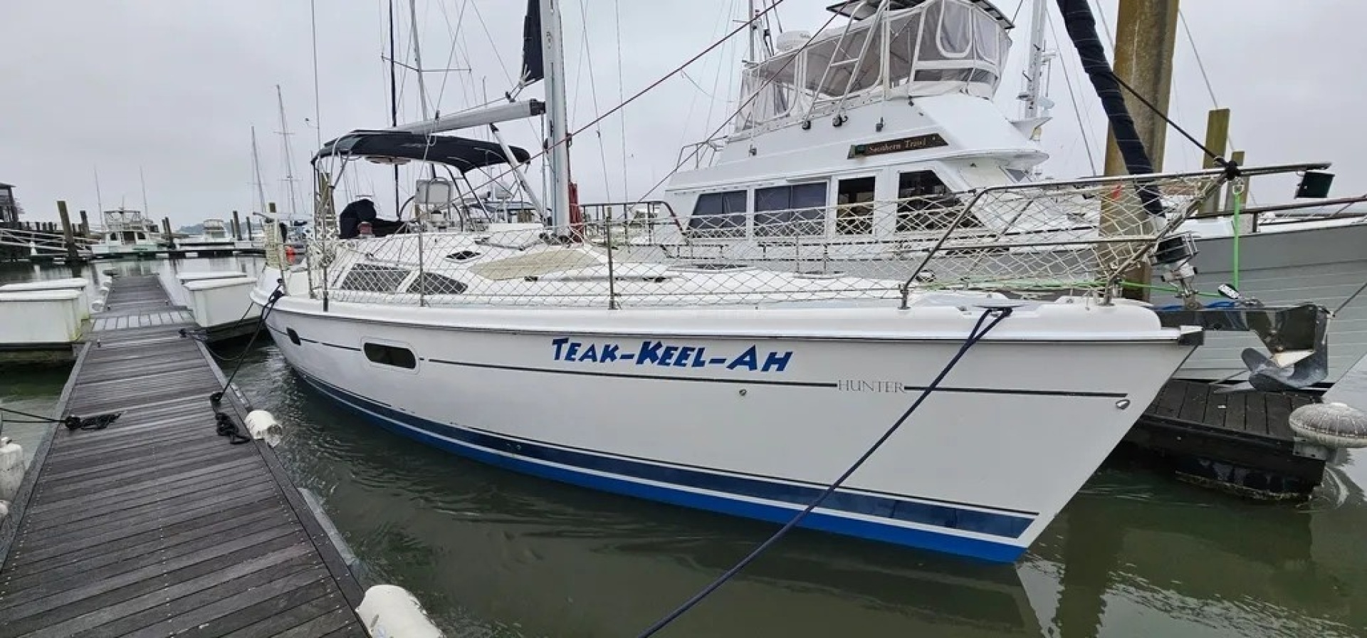 2002 Hunter 420 - Image 33