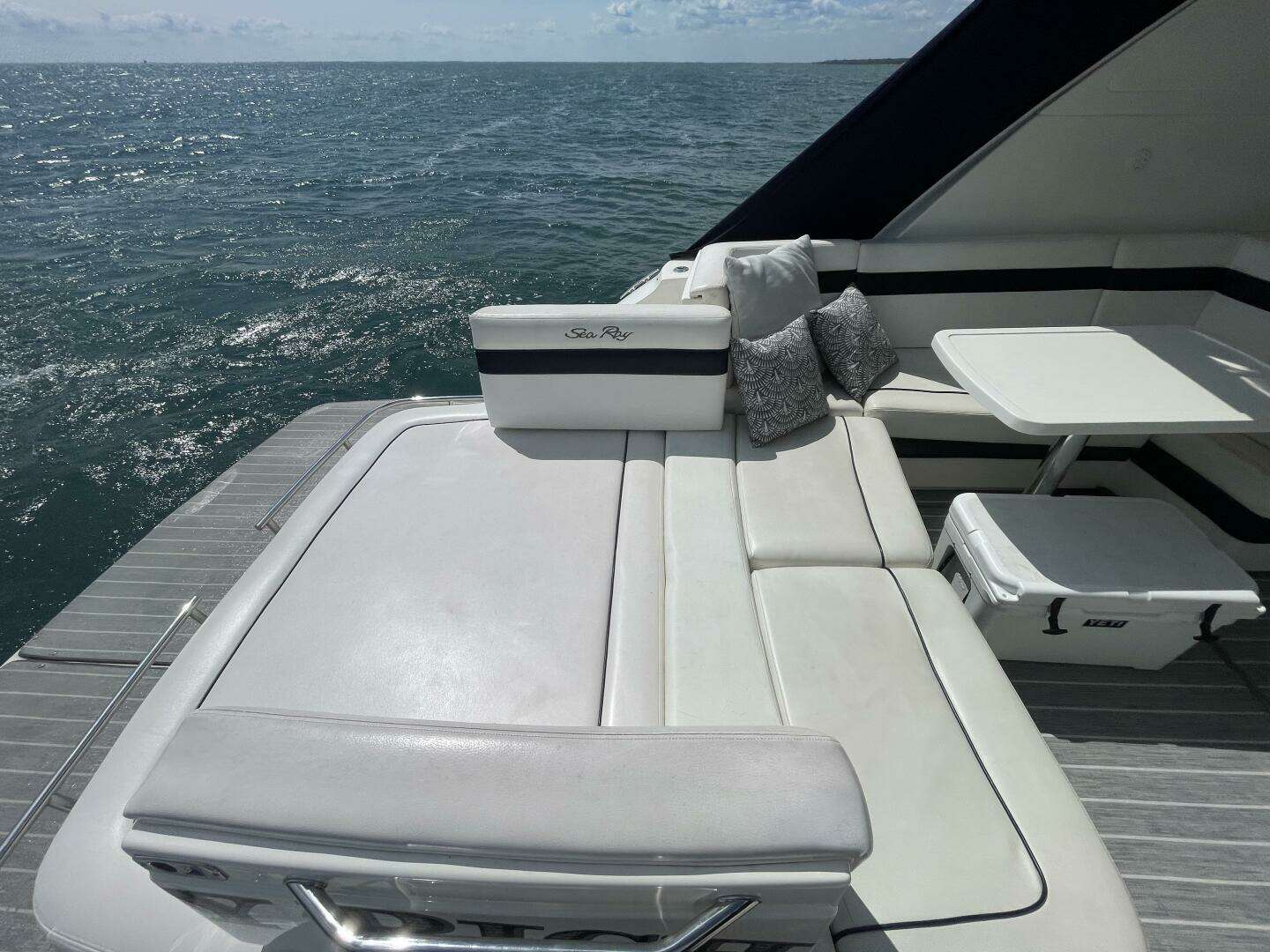 2010 Sea Ray 450 Sundancer - Image 22