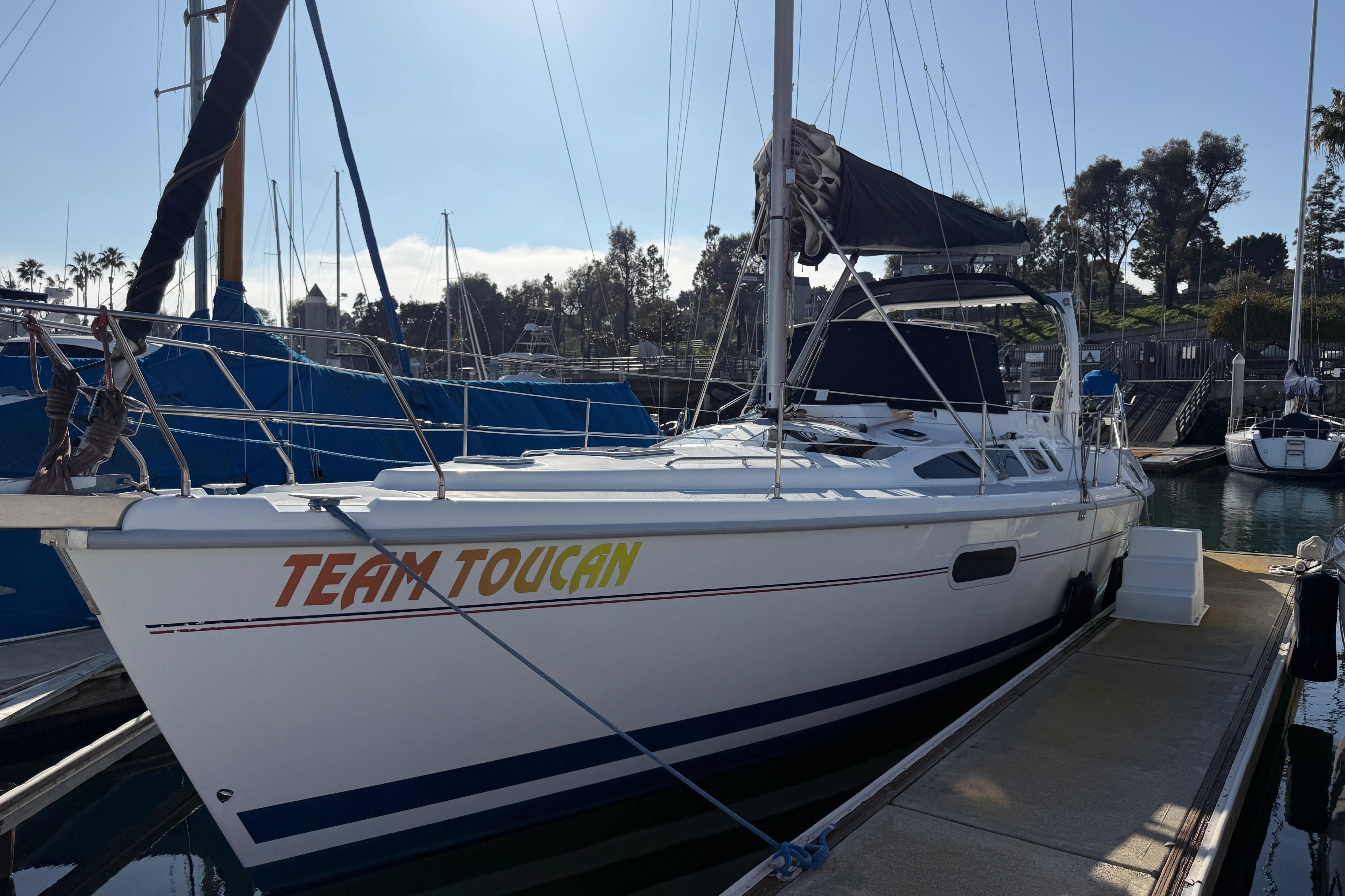 1999 Hunter Passage 420