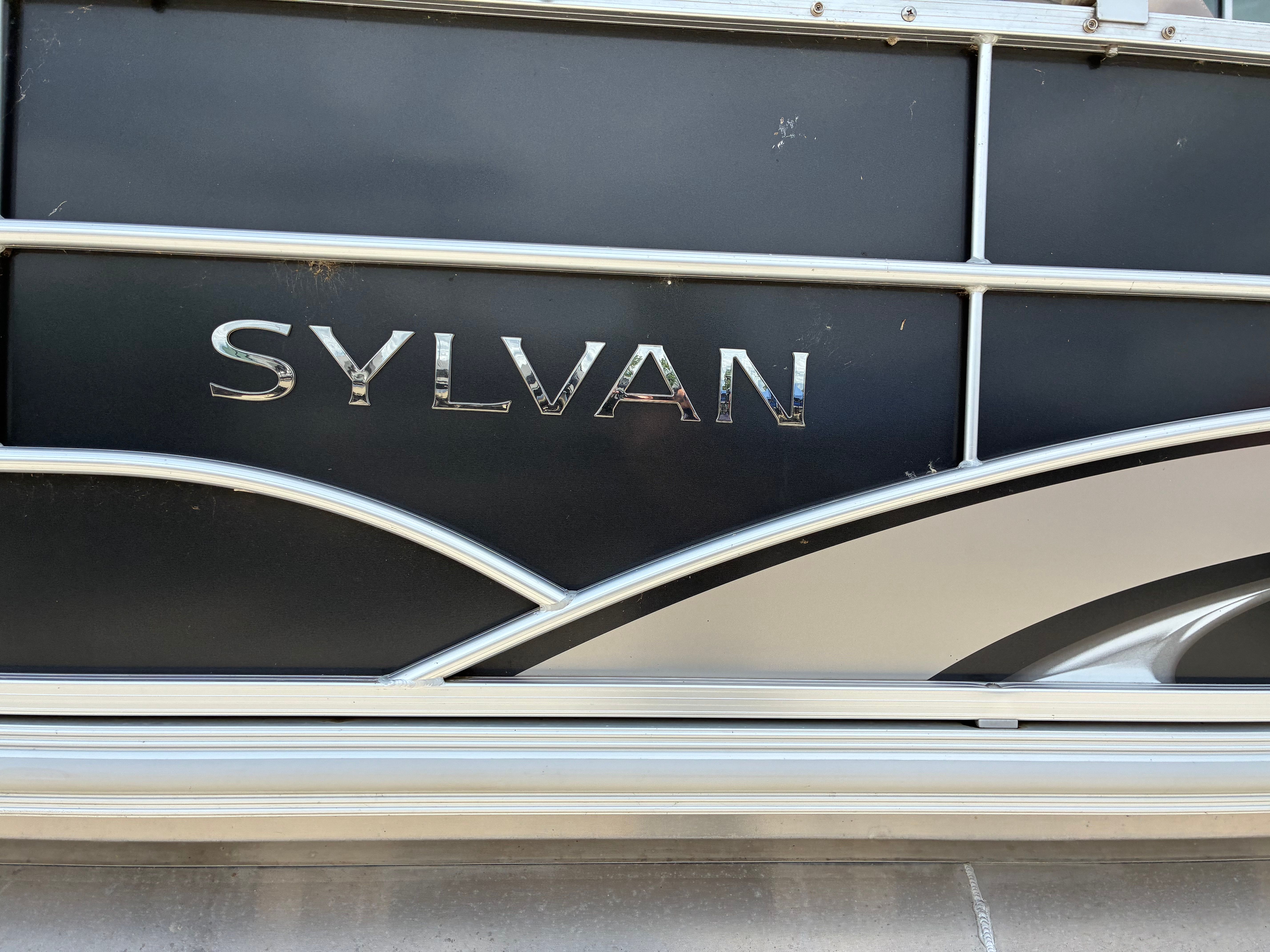 2013 Sylvan 8522 Mirage Cruise - 9