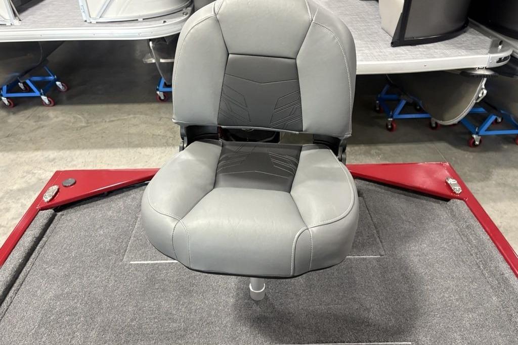 Gray seat on 2026 Tracker Bass Tracker Classic XL boat deck.