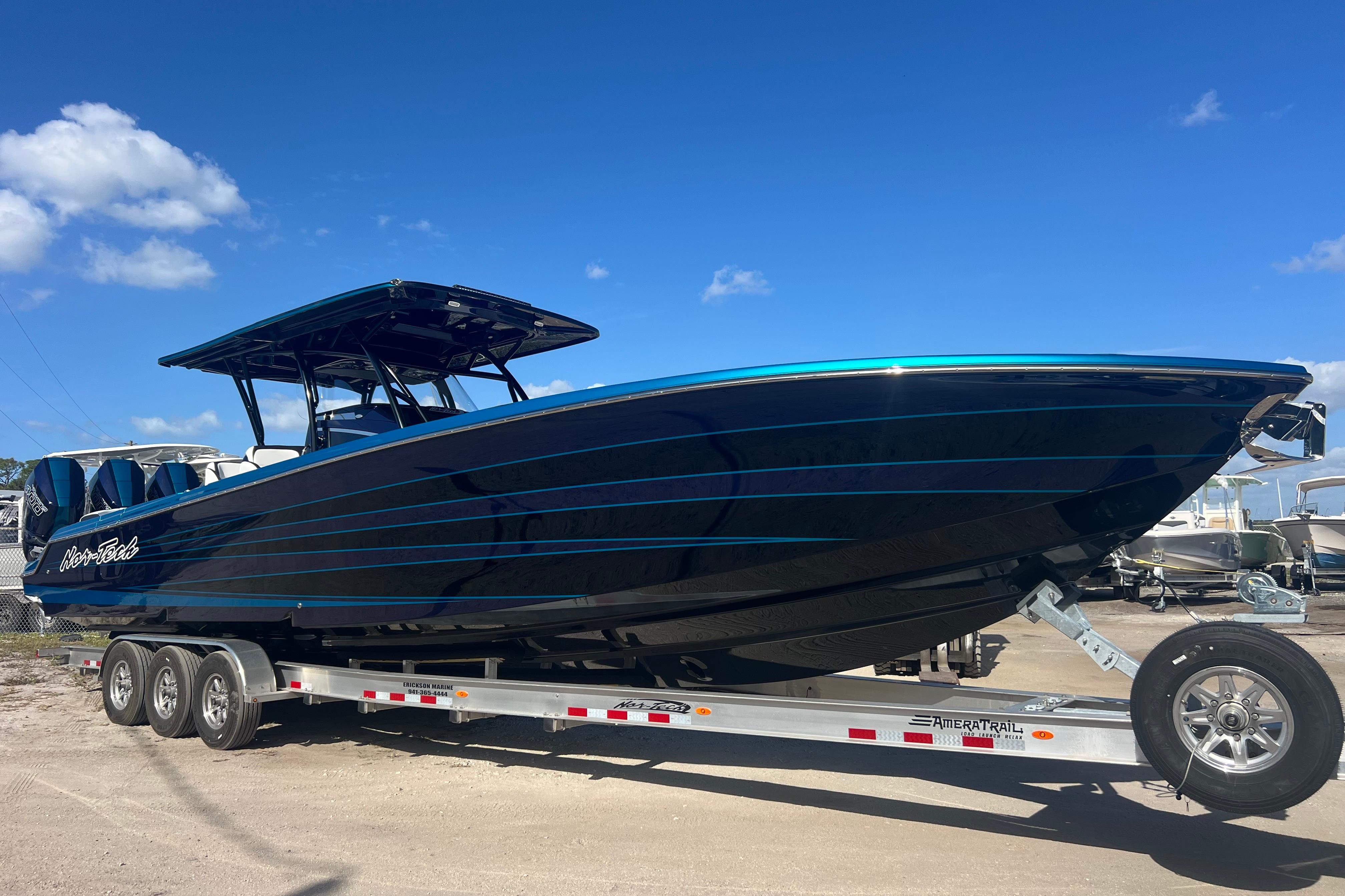 2026 Nor-Tech 390 Sport Center Console