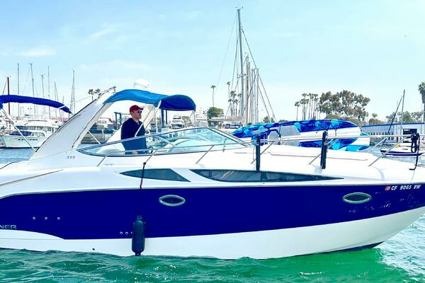 2012 Bayliner 335