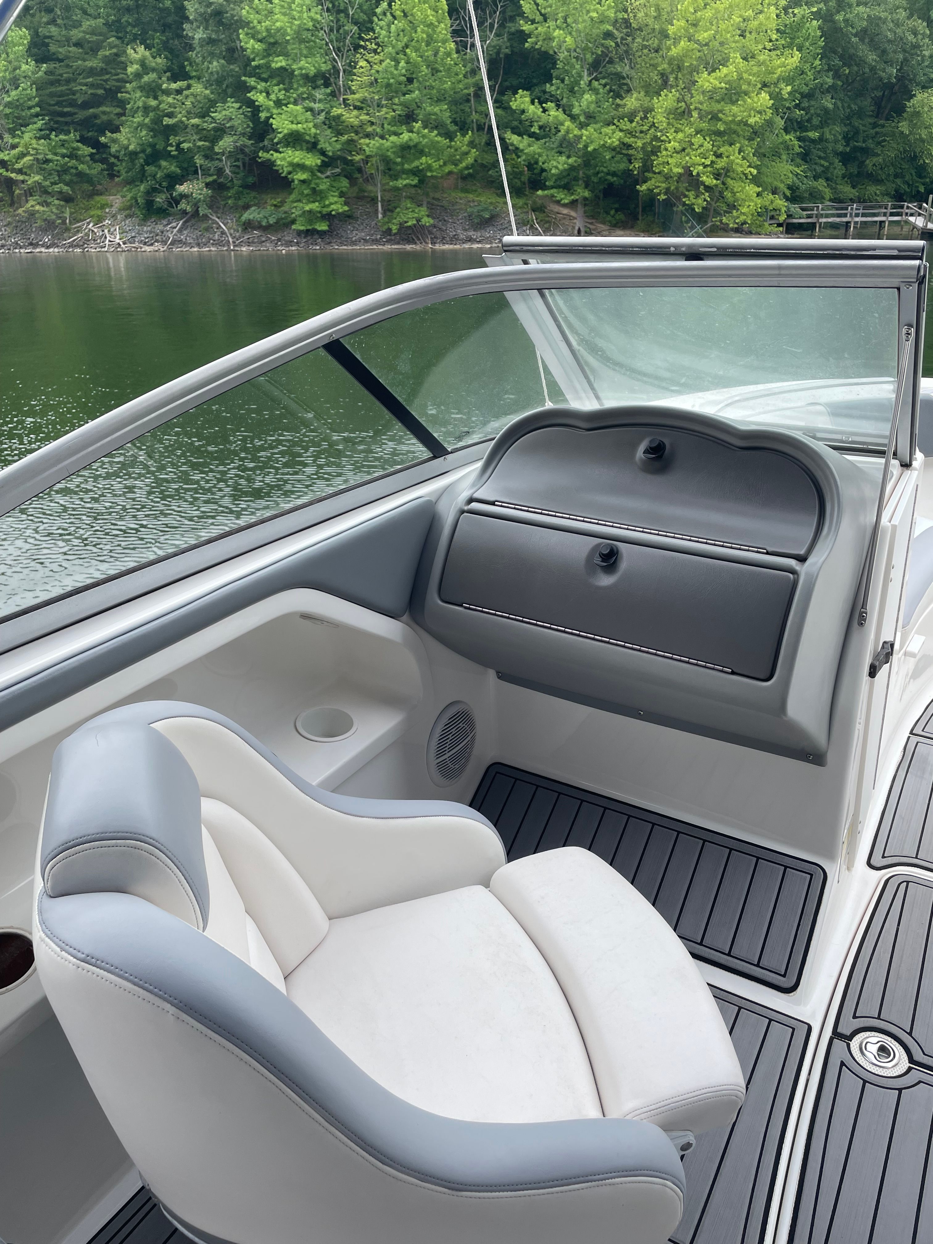 2006 Yamaha Boats SX230 - 3