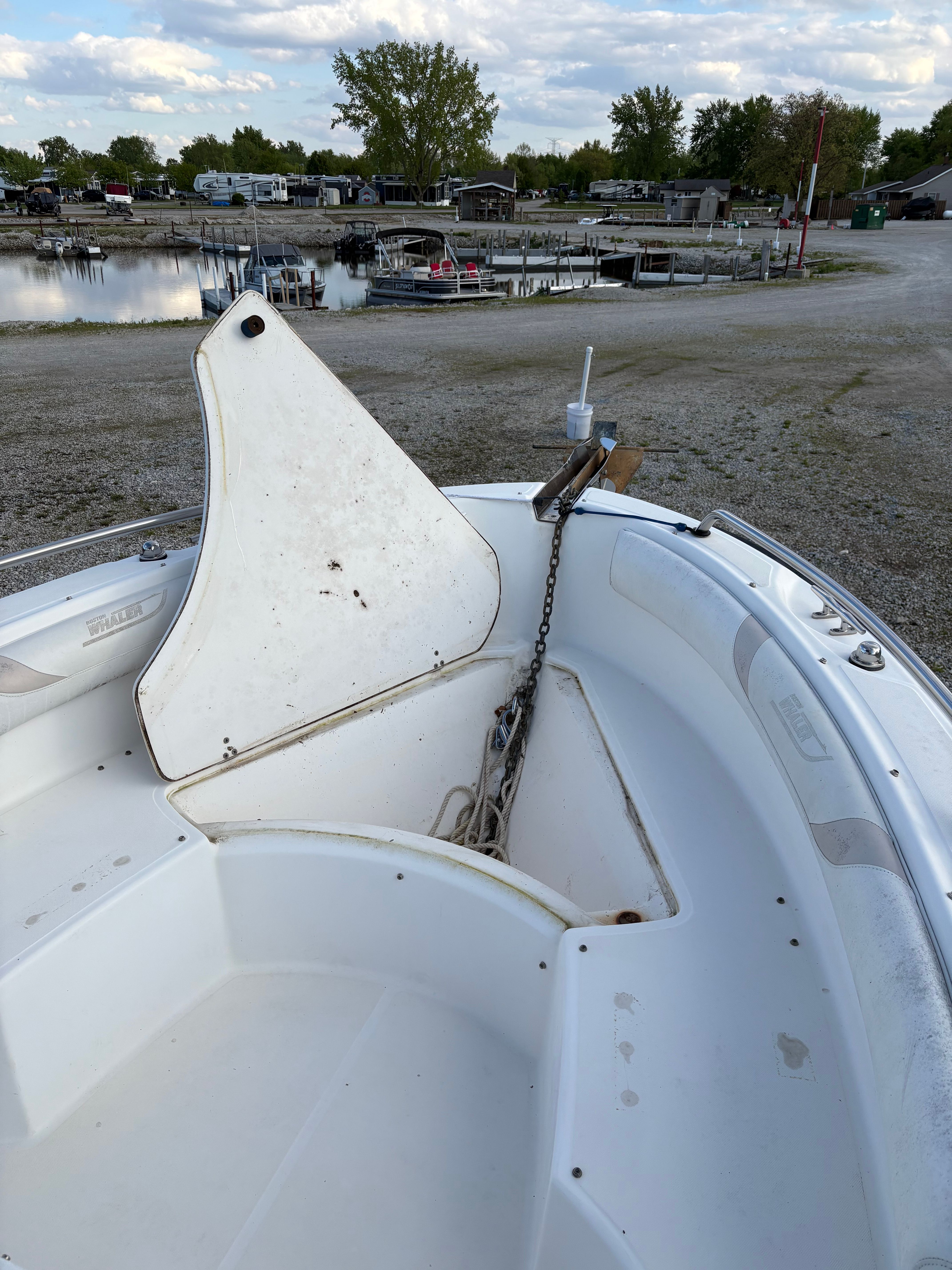 2003 Boston Whaler 210 Outrage - 6