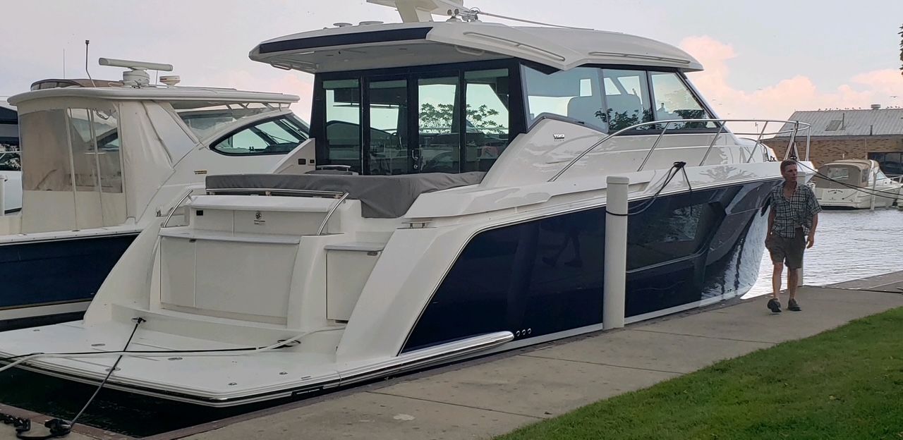 2020 Tiara Yachts C49 Coupe