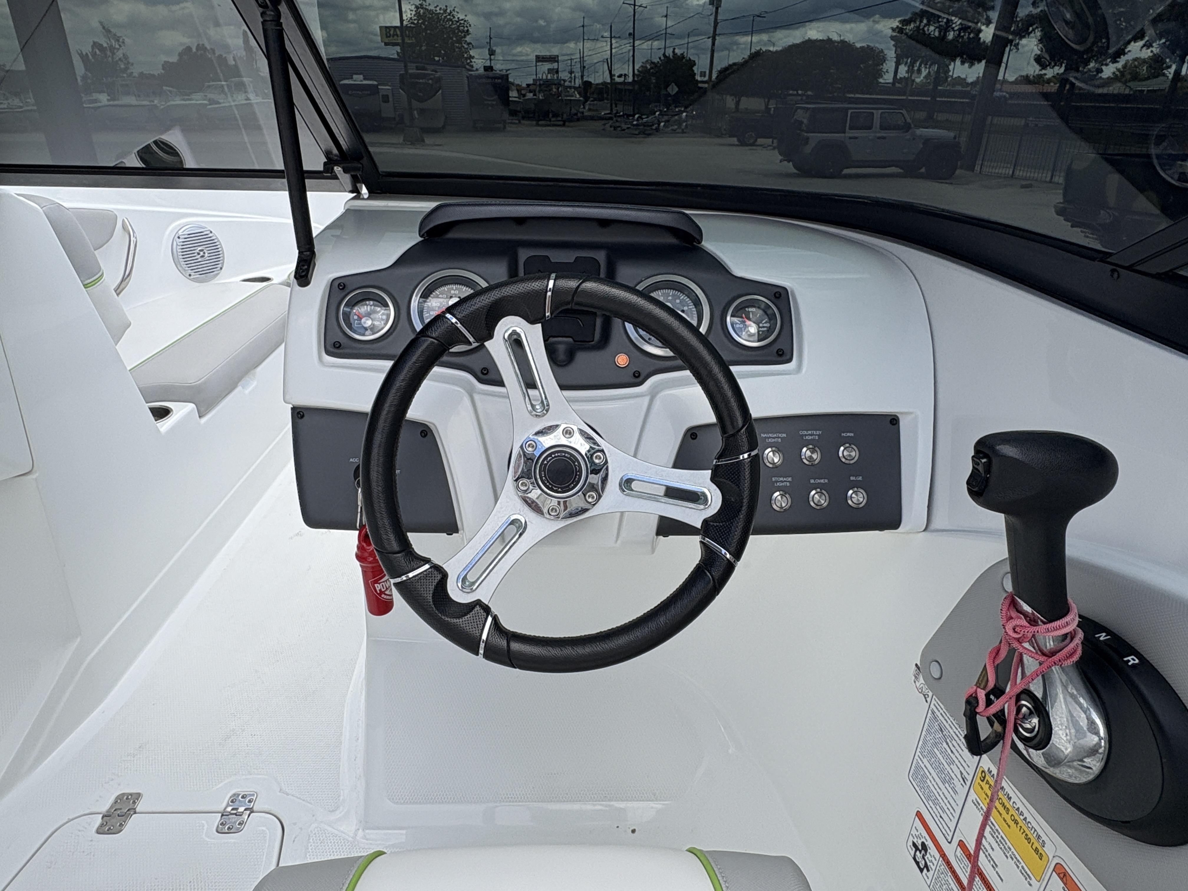 2019 Tahoe 700 - 14