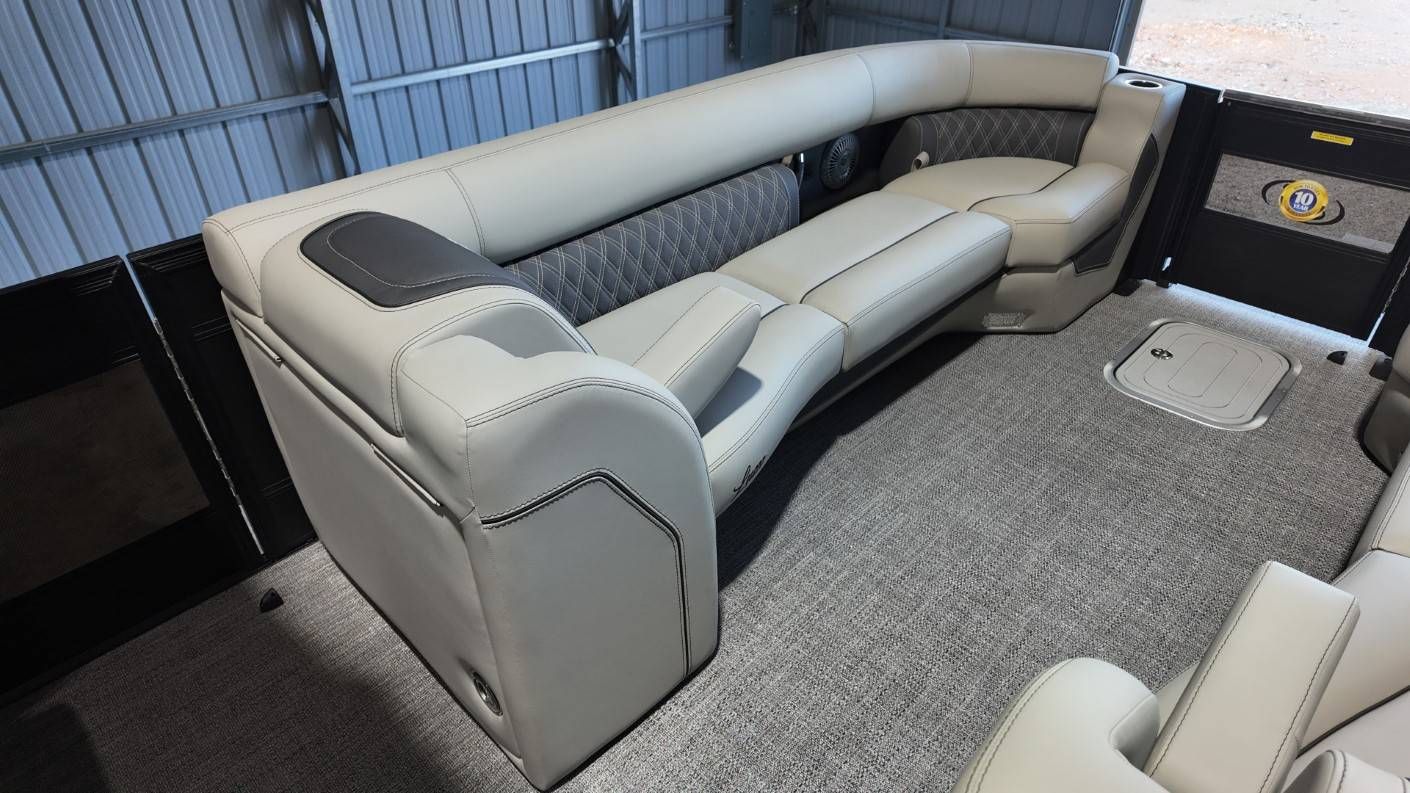 2026 Barletta Lusso 25UA - 28