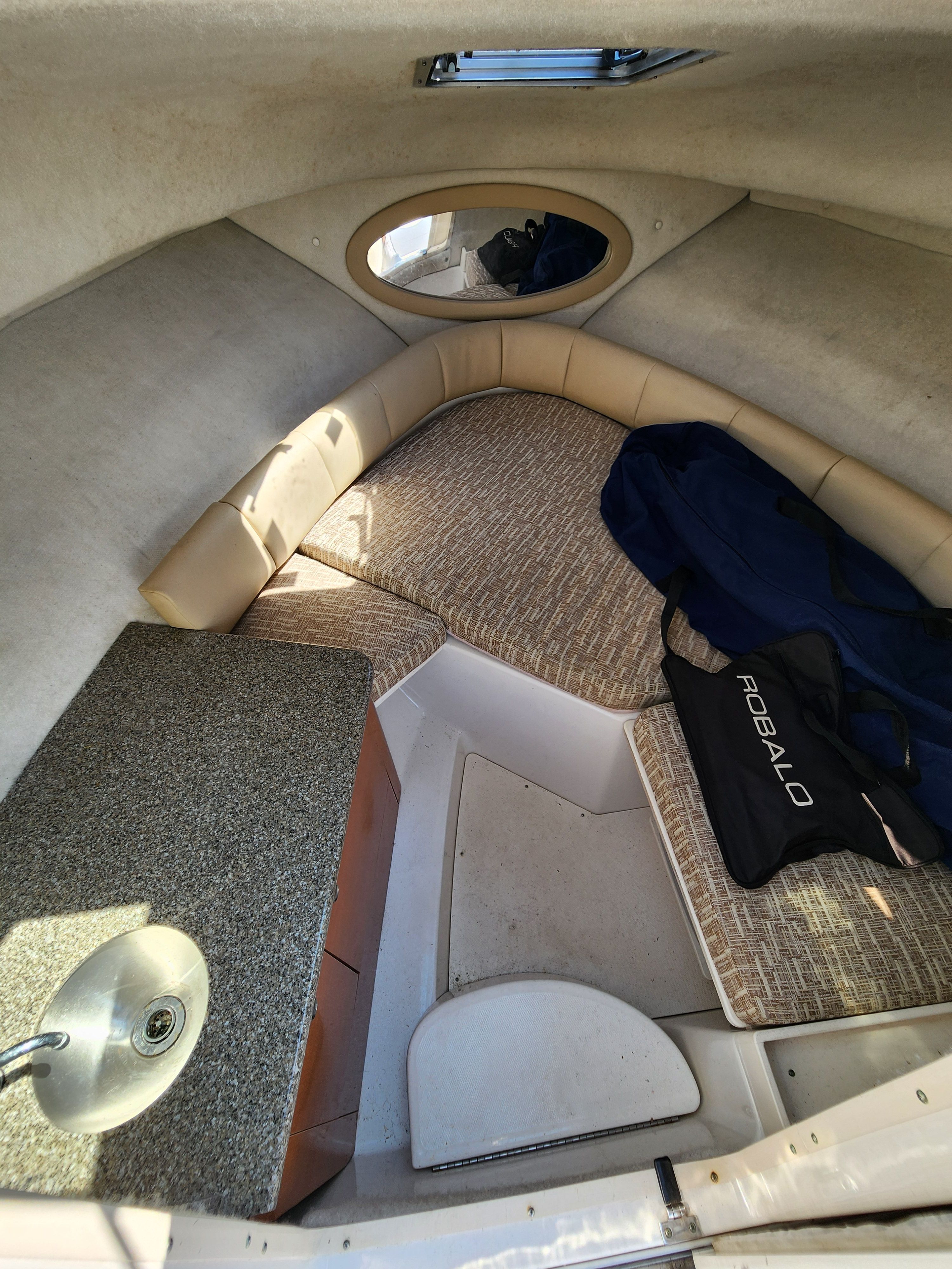 2012 ROBALO 225 CC - Image 16