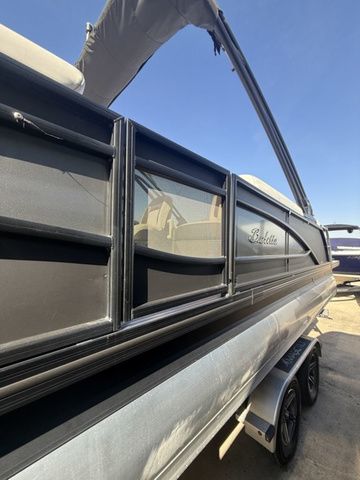 2023 BARLETTA BOATS 25U - 21