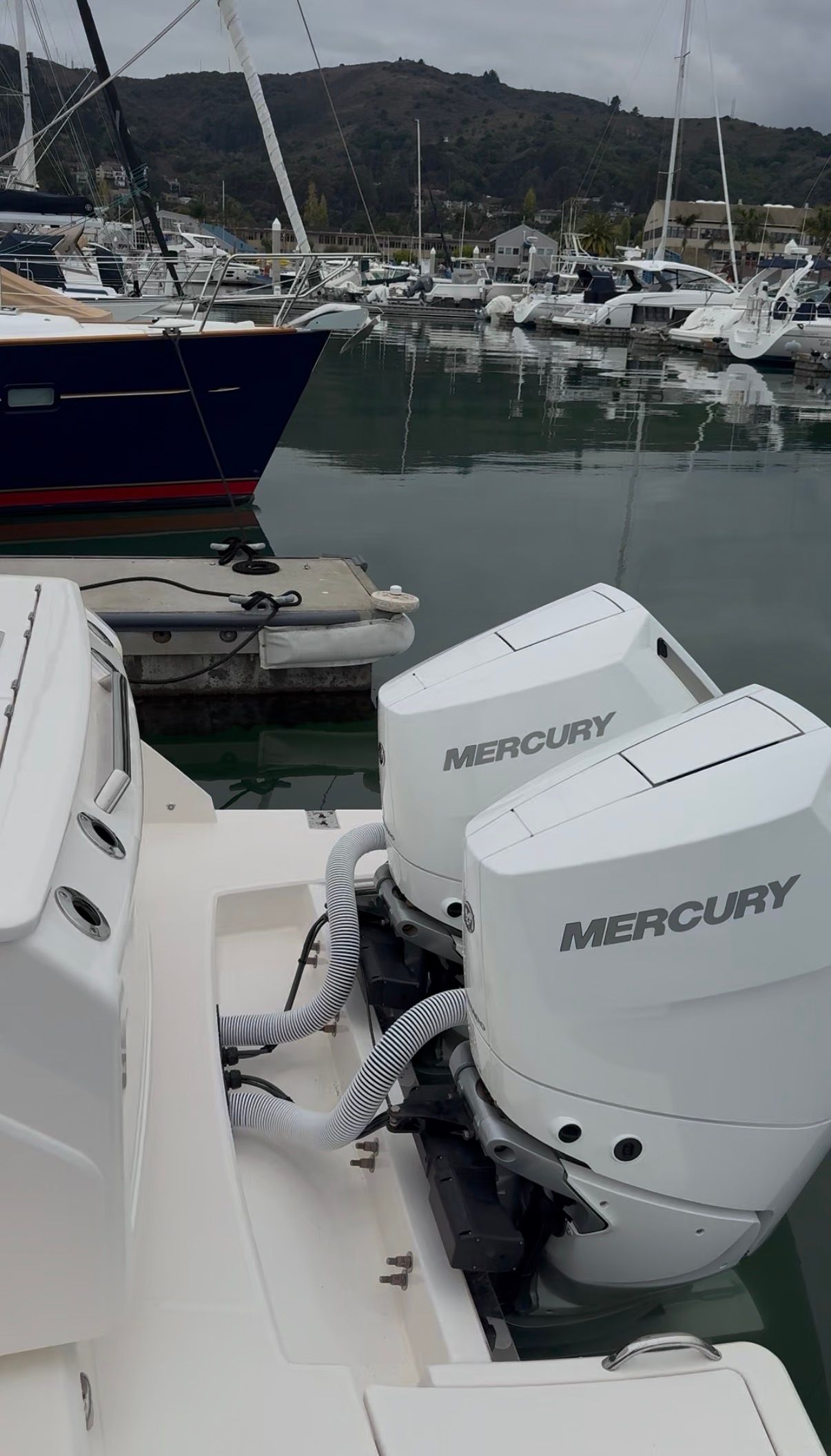 2024 Tiara Yachts 34 LS - 32