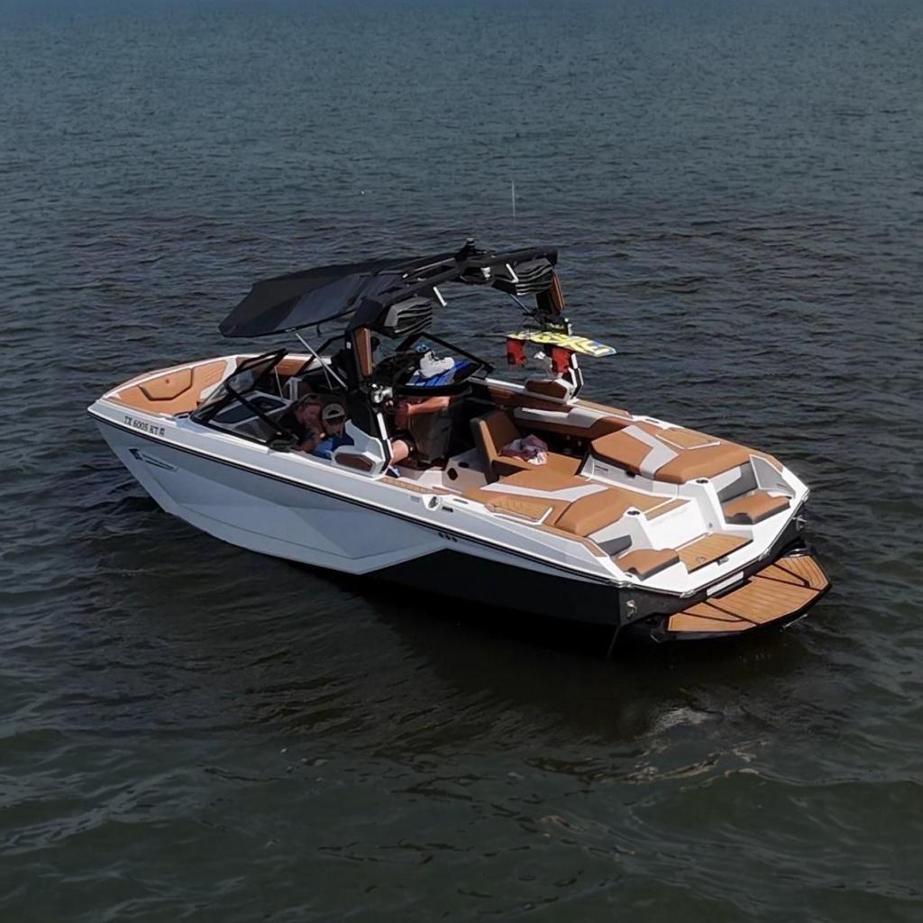 2023 Nautique Super Air Nautique G23