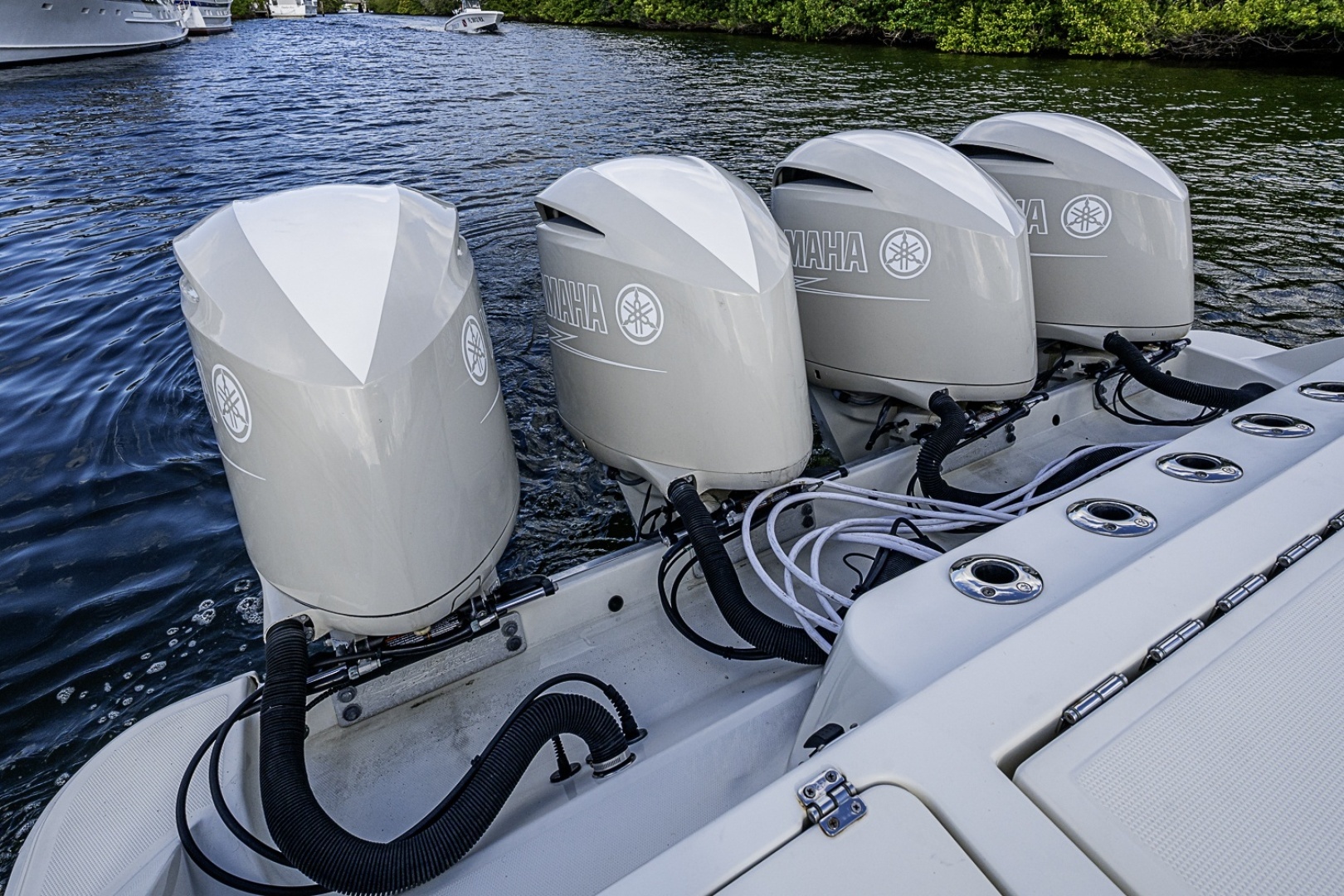 2016 HCB 53 Suenos - Image 54