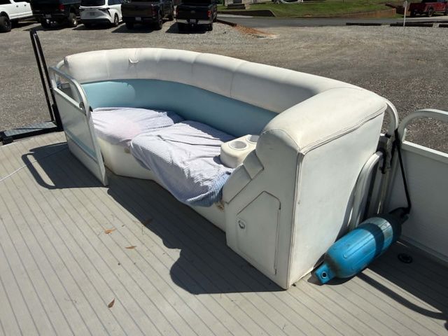2001 Sundancer Poontoons 260D Legand - 7