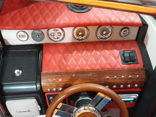 2012 Four Winns SL262 - 3