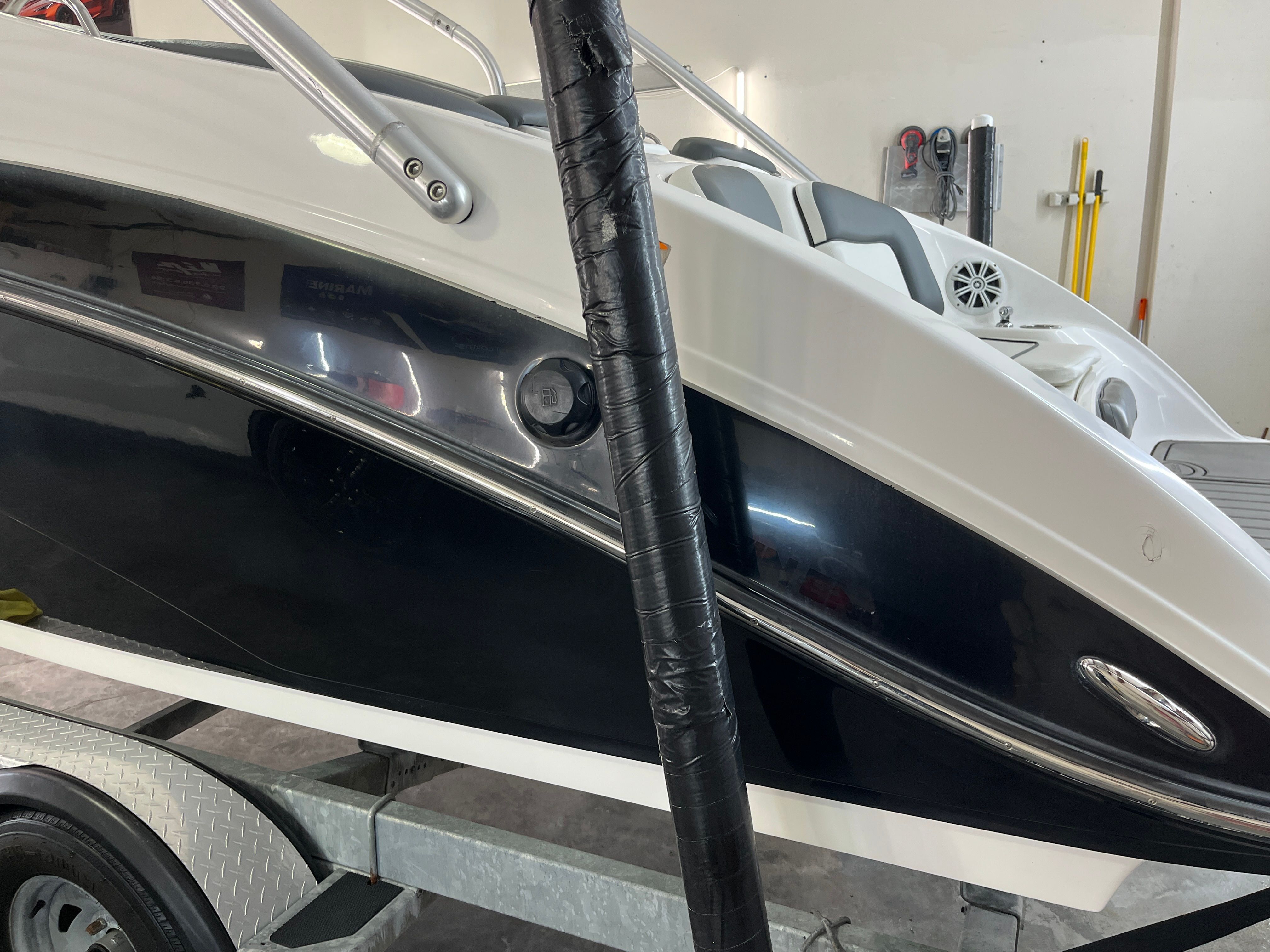 2011 Yamaha Boats 242 Limited S - 9