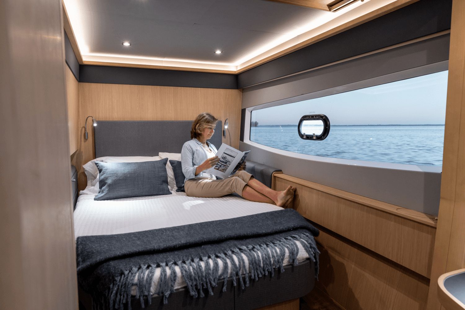 2025 Aquila 42 Yacht - 17