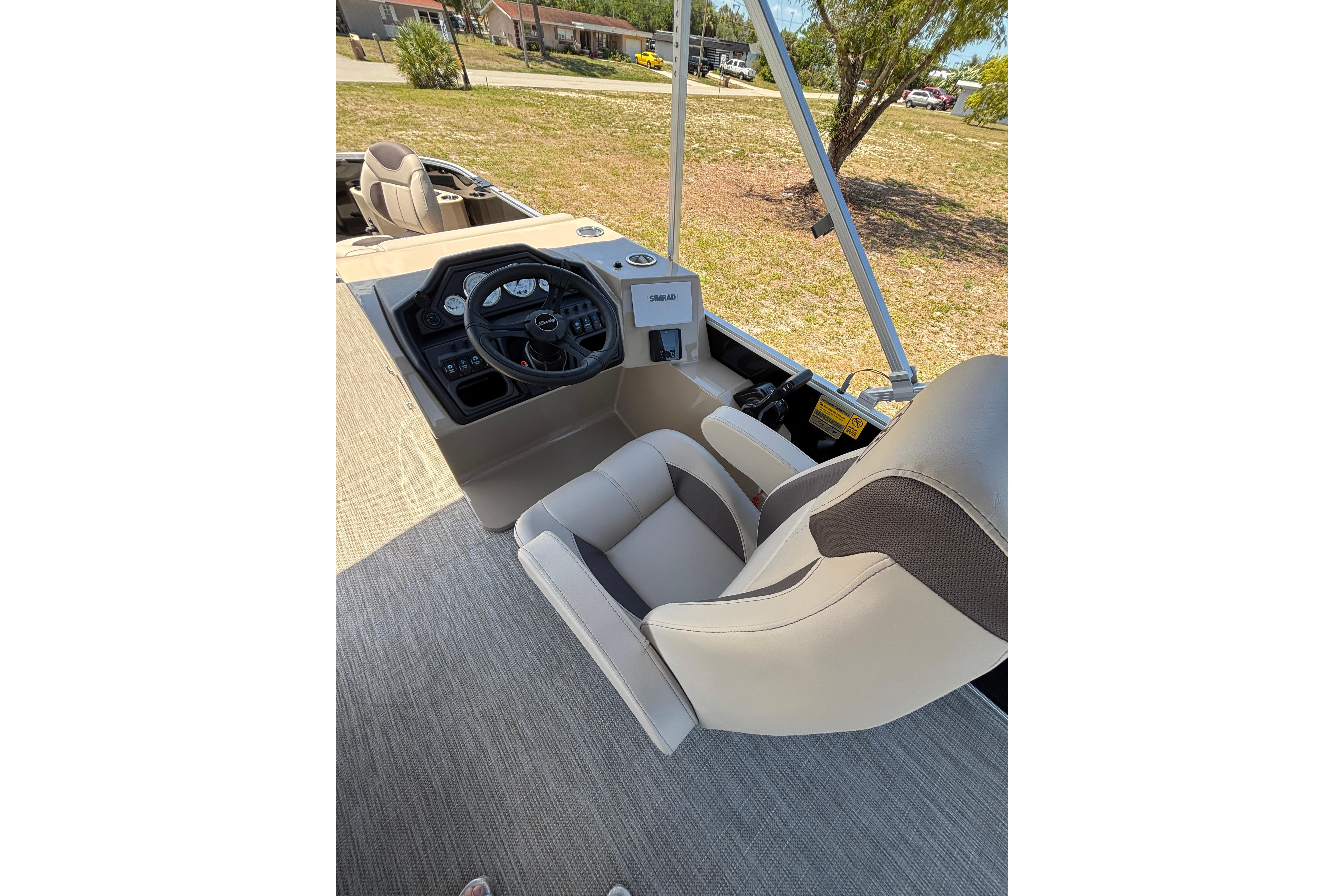 Interior view of 2026 Bentley Pontoons Fish 243 4-Point helm.