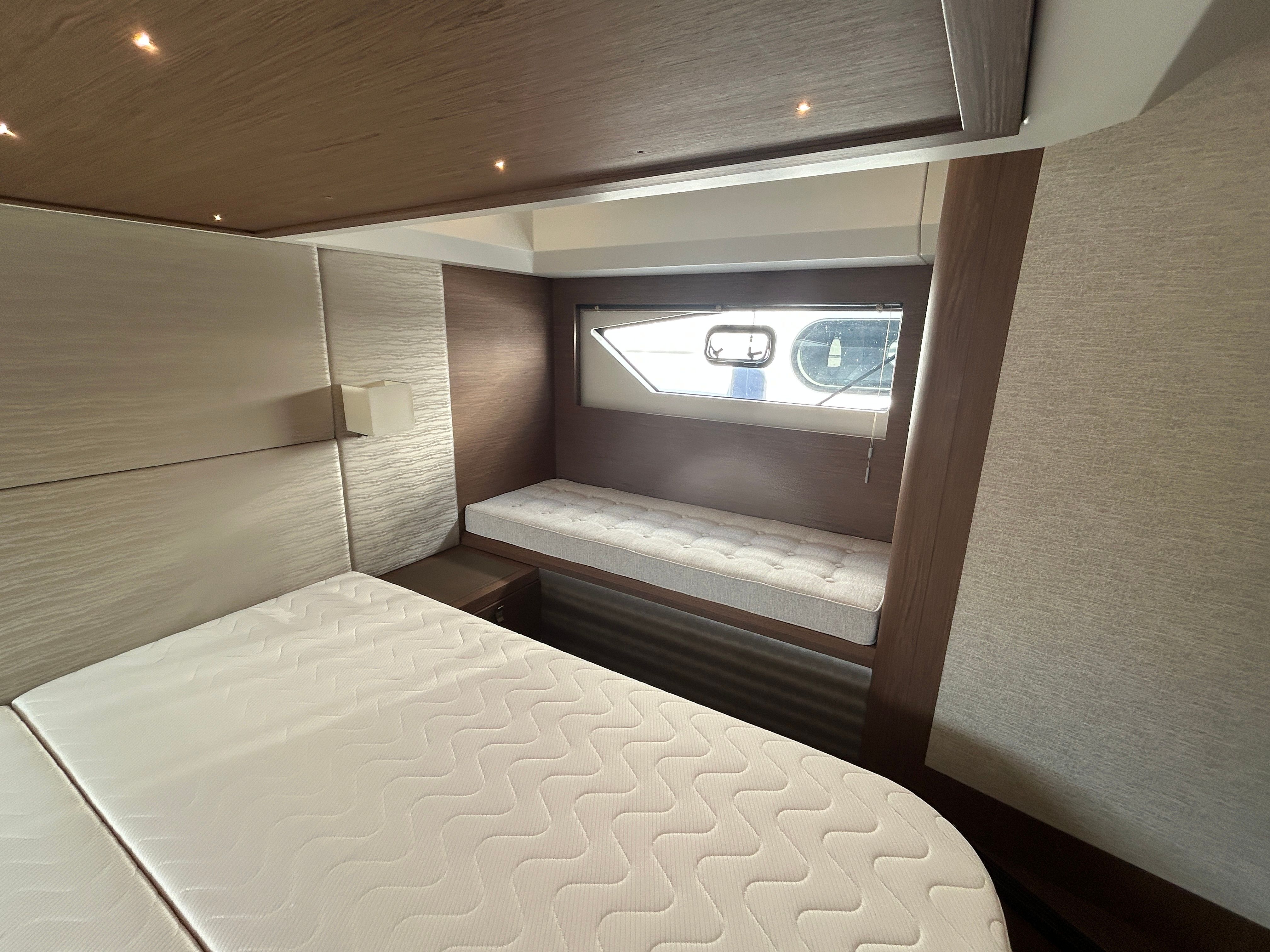 2018 Beneteau Gran Turismo 50 - 35