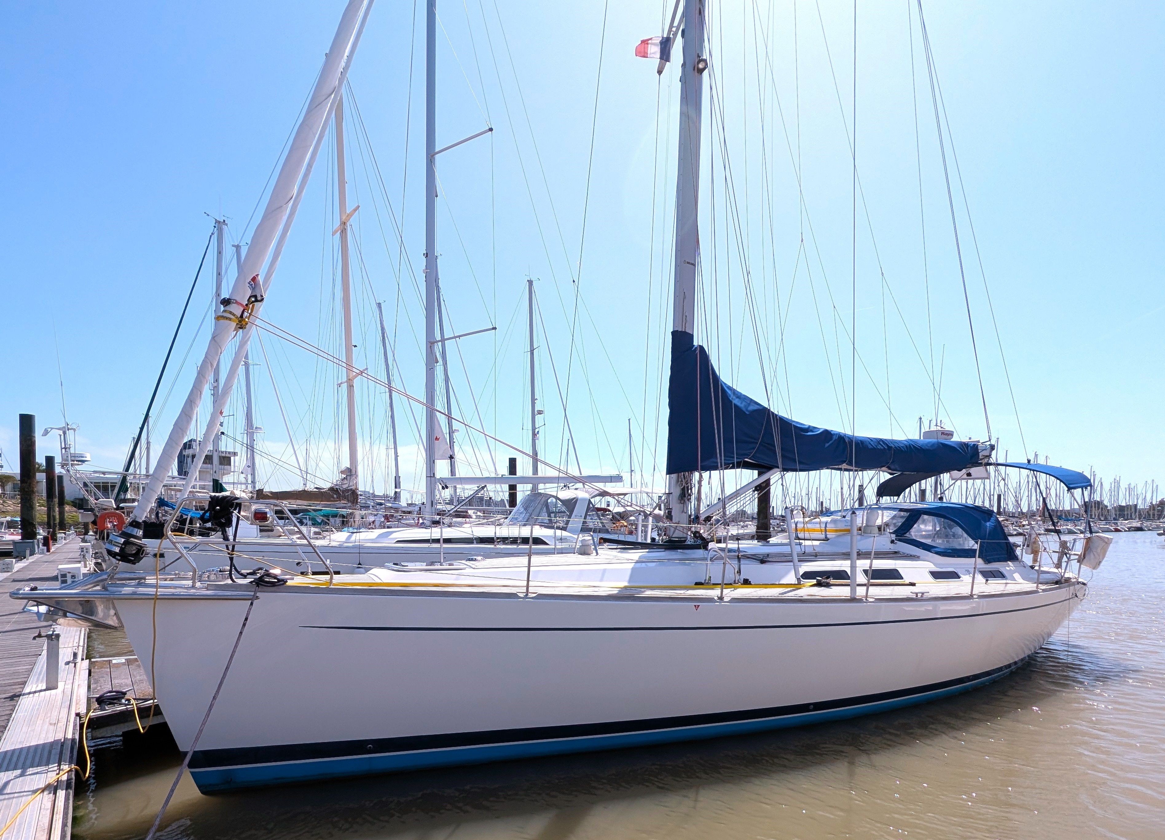 2014 Sweden Yachts 42