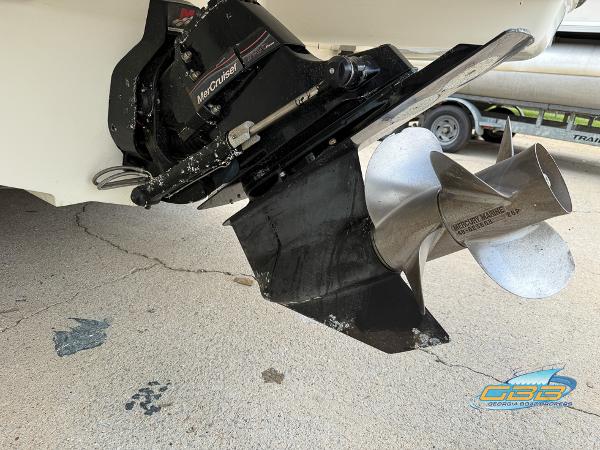 2008 Sea Ray 270 SLX boat propeller and drive system on a trailer.