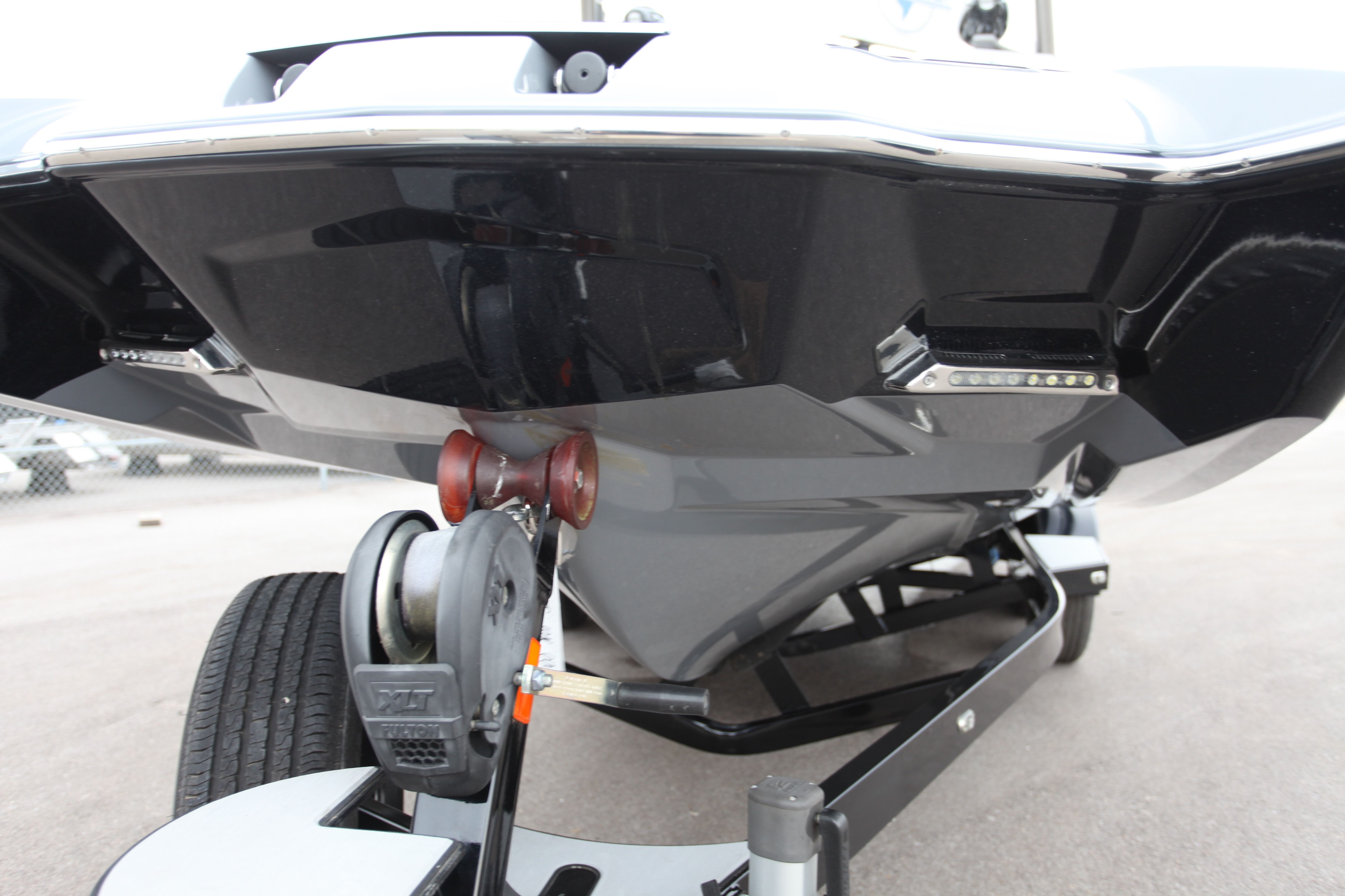 2019 Malibu Wakesetter 22 MXZ - 5