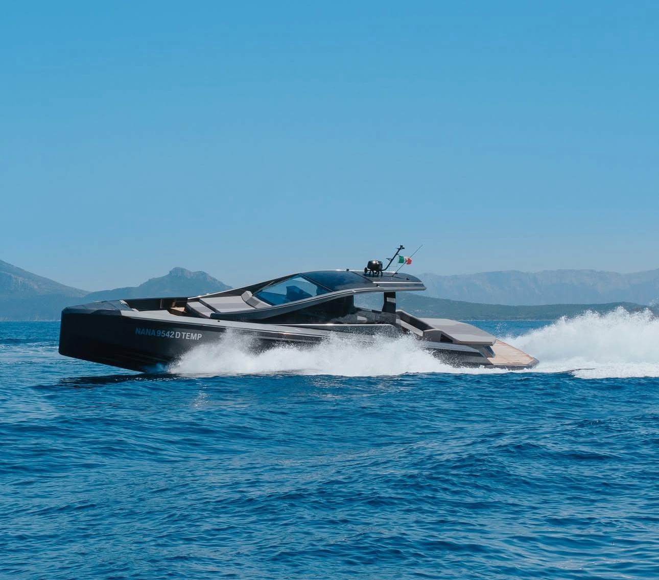 2019 Maori 54ft Family