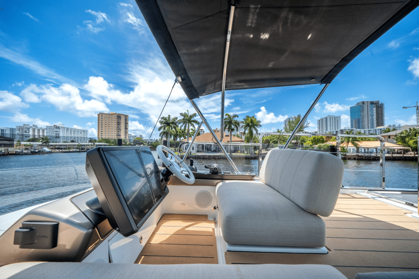 2025 Azimut Seadeck 6 - Image 58