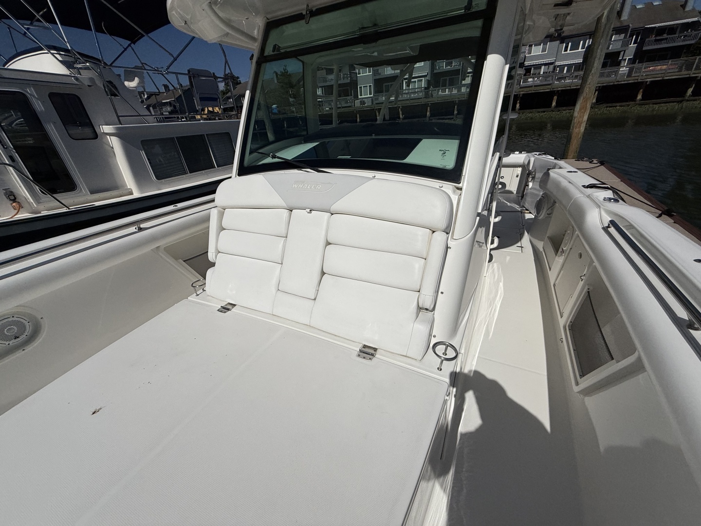 2016 Boston Whaler — - Image 18