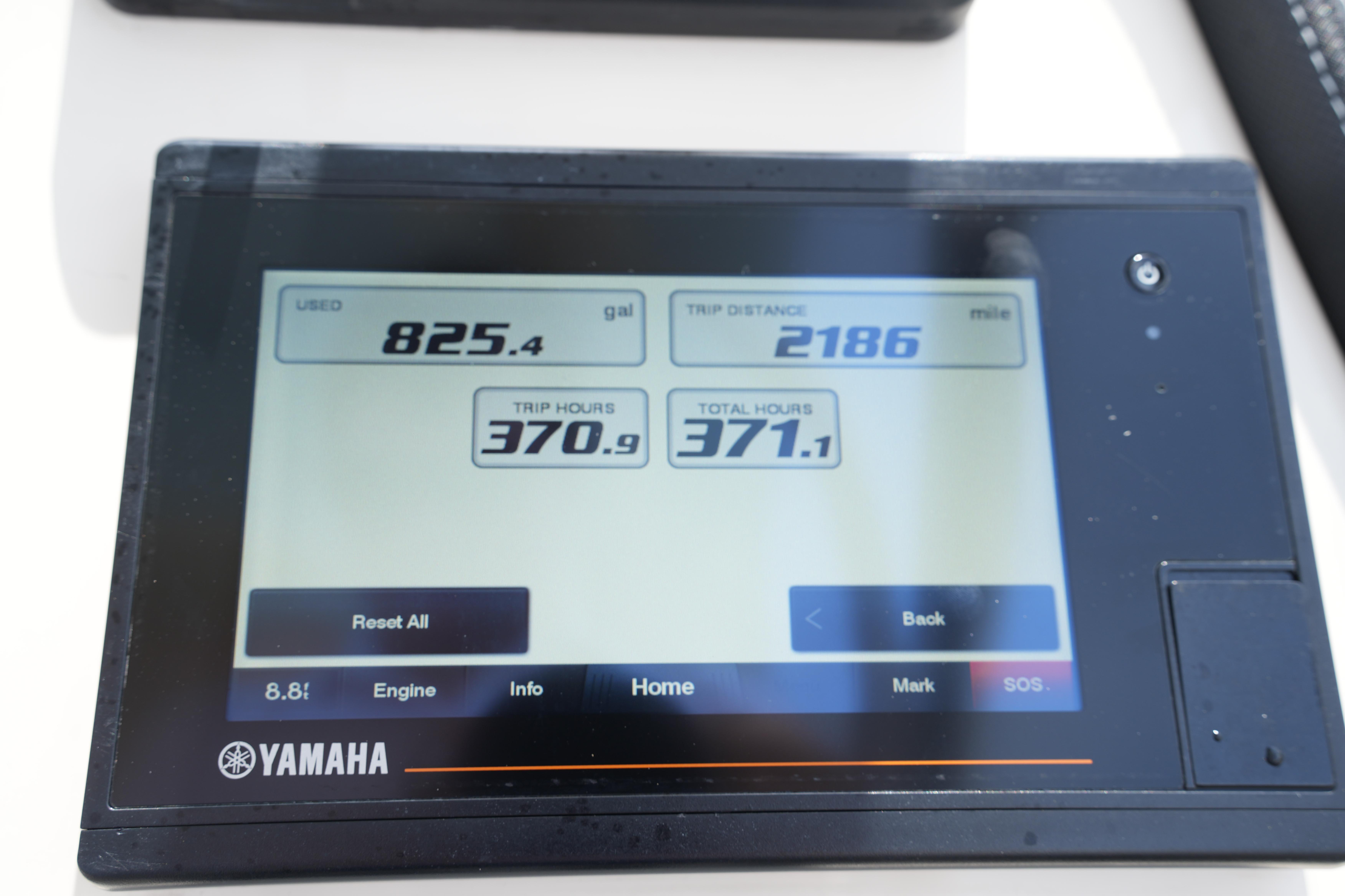 Yamaha display showing fuel usage, trip distance, and hours for 2021 Grady-White Freedom 235.