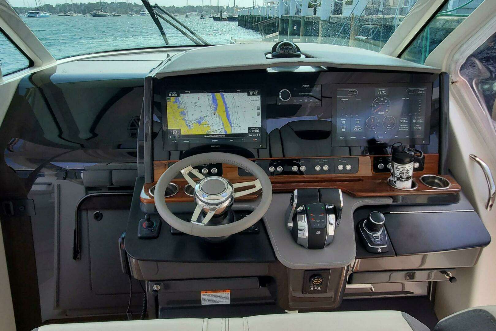 2021 Tiara Yachts 38 LS - Image 18