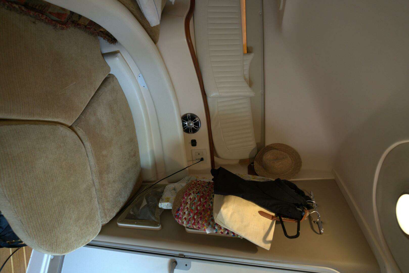 2007 Grady-White Express 330 - Image 24
