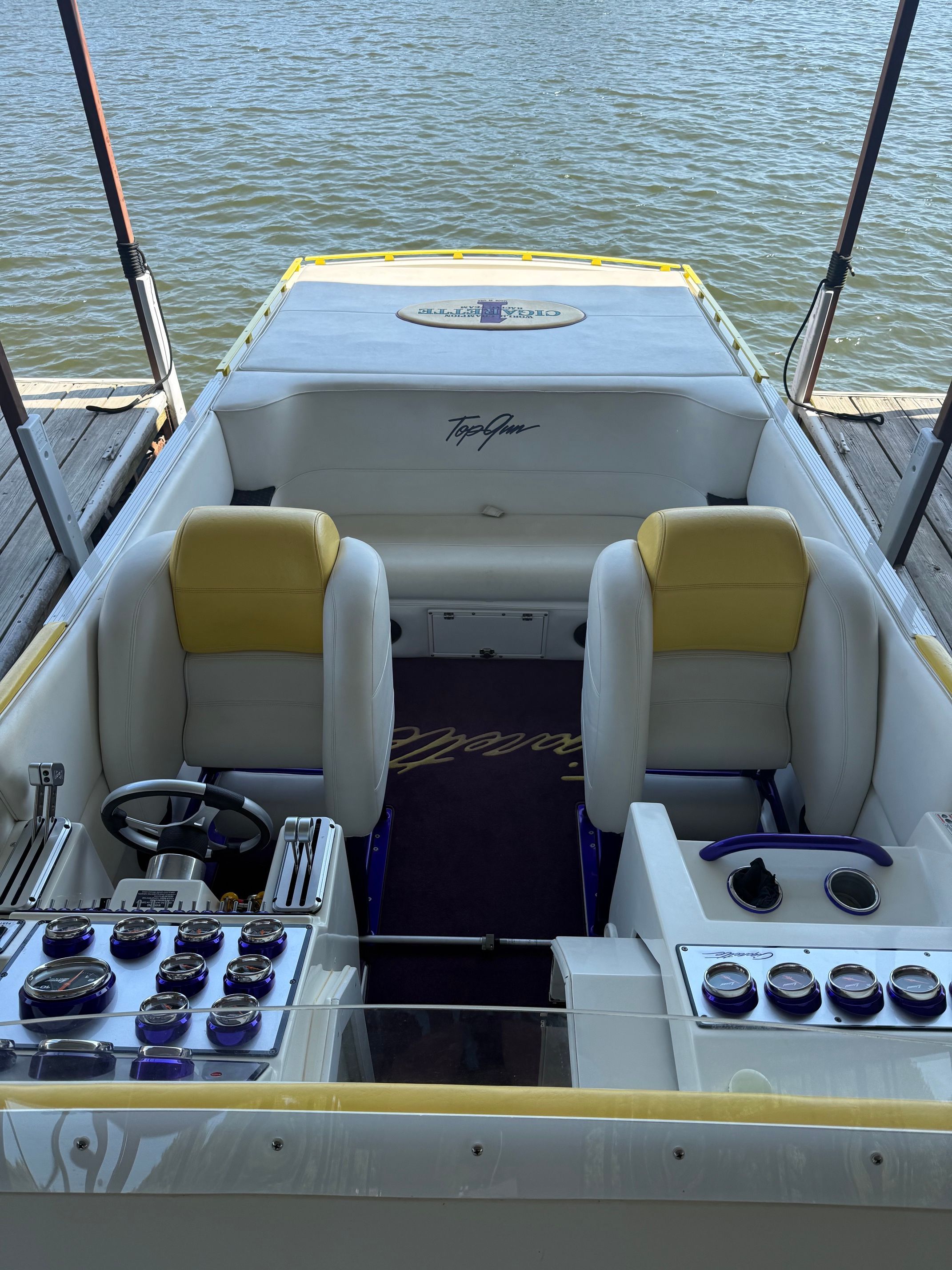 1993 Cigarette 38' Top Gun - 6