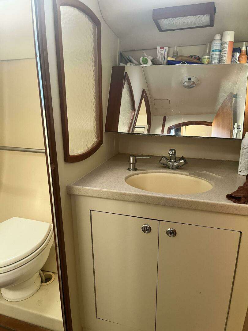 2003 Hunter 356 - Image 16