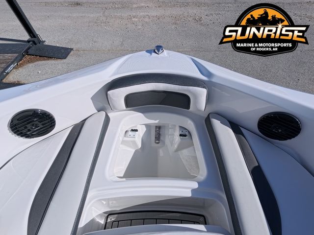 2026 Yamaha Boats 195S - 16