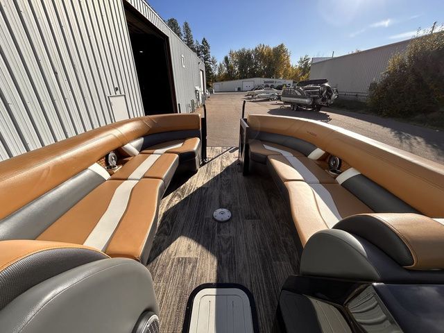 2023 VIAGGIO by Misty Harbor Diamante S D26S - 11