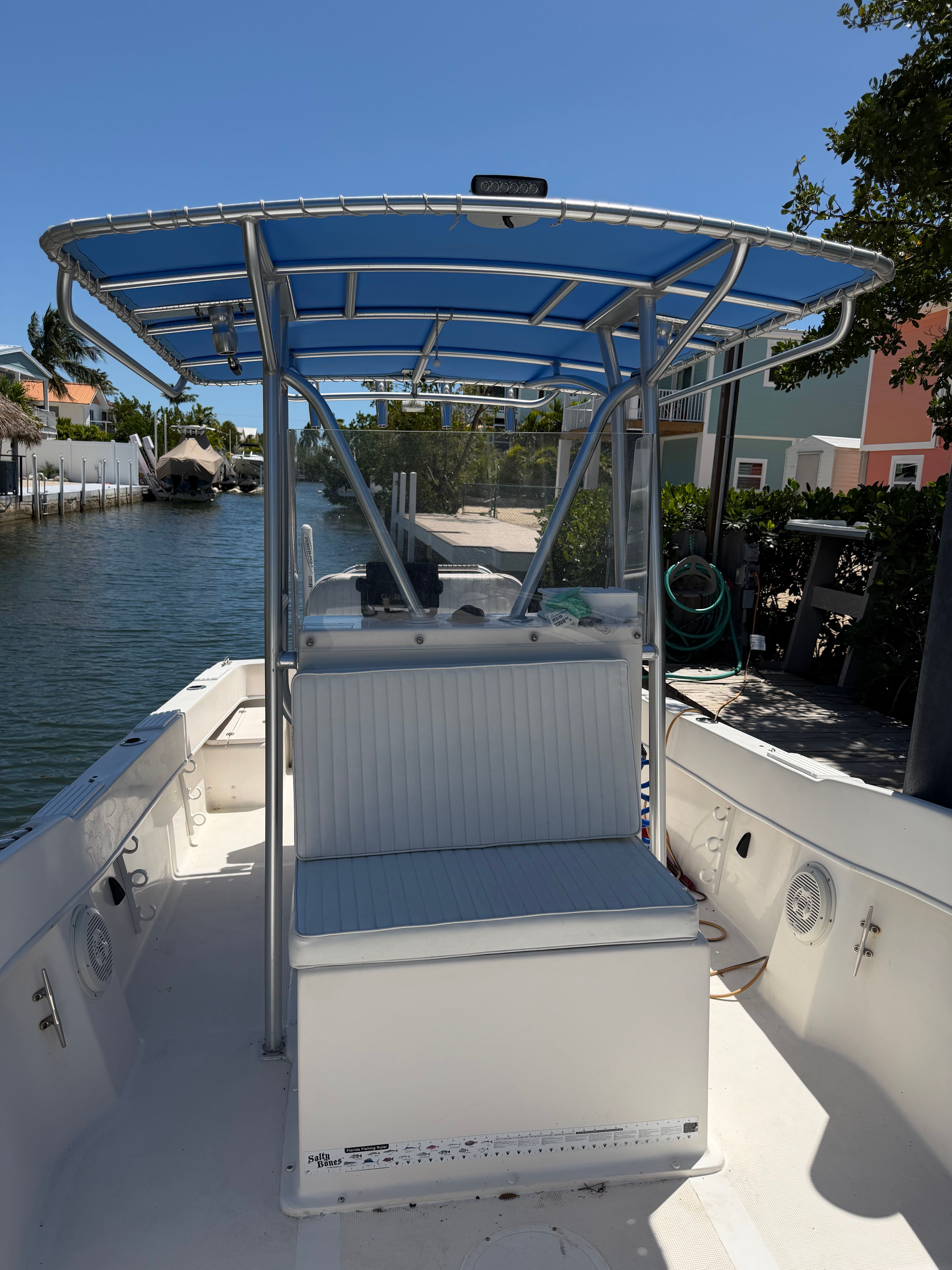2018 Dusky 252 - 8